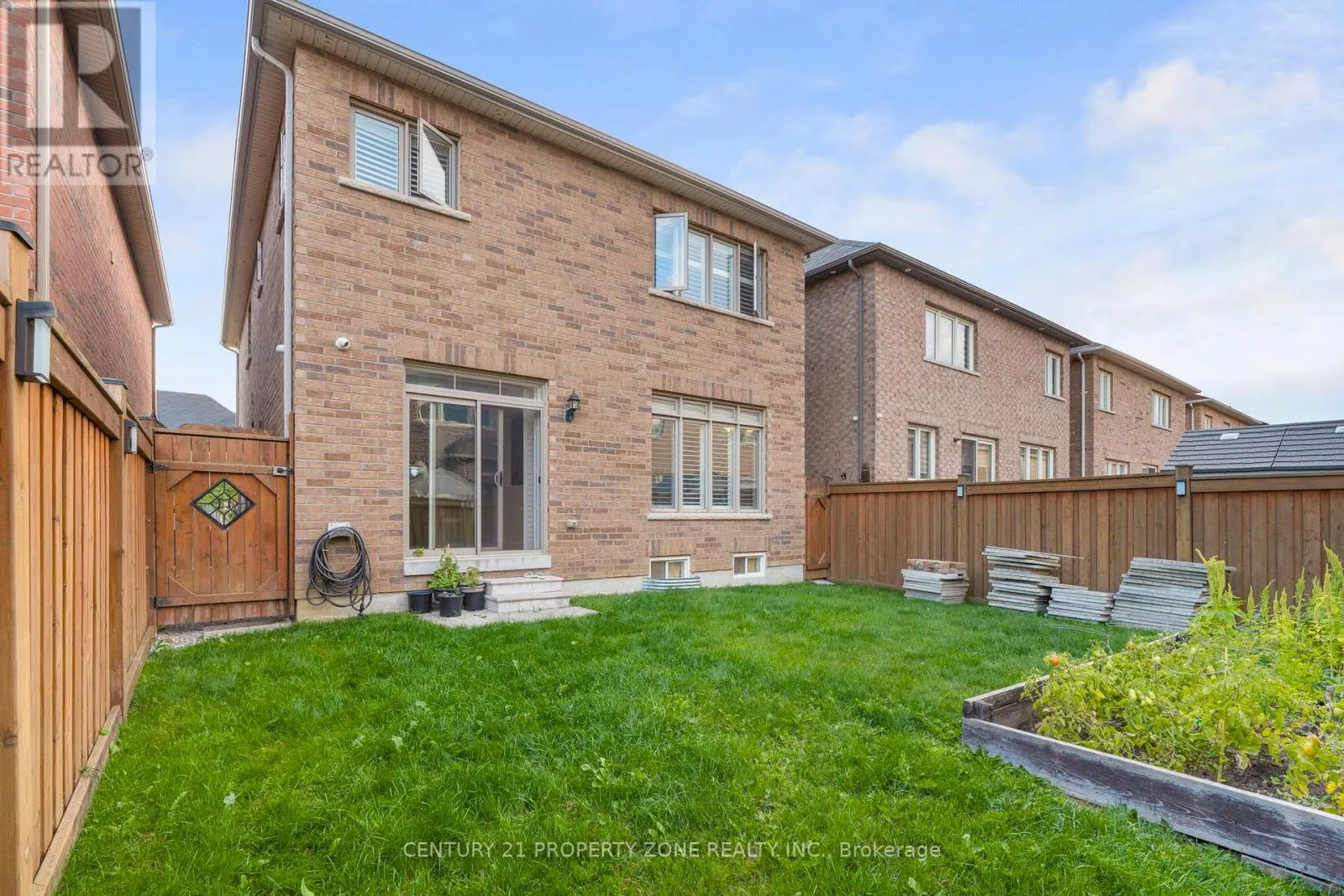 87 VILLADOWNS TRAIL