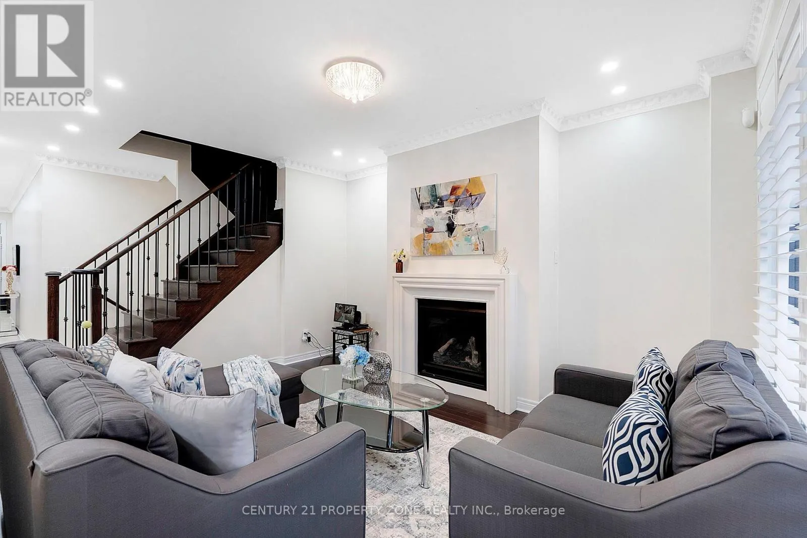 87 VILLADOWNS TRAIL