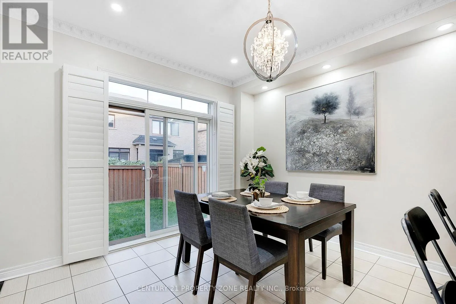 87 VILLADOWNS TRAIL