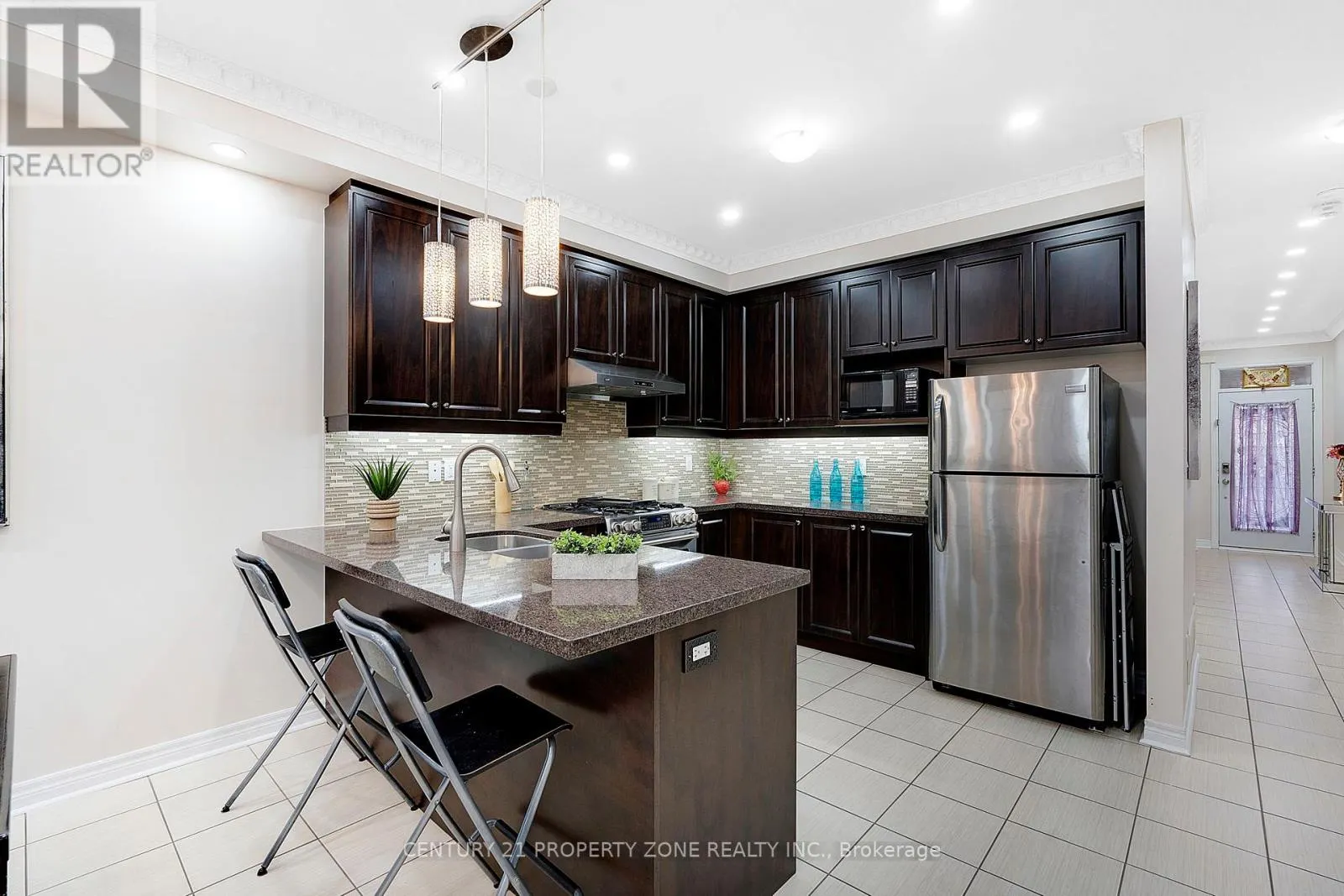 87 VILLADOWNS TRAIL