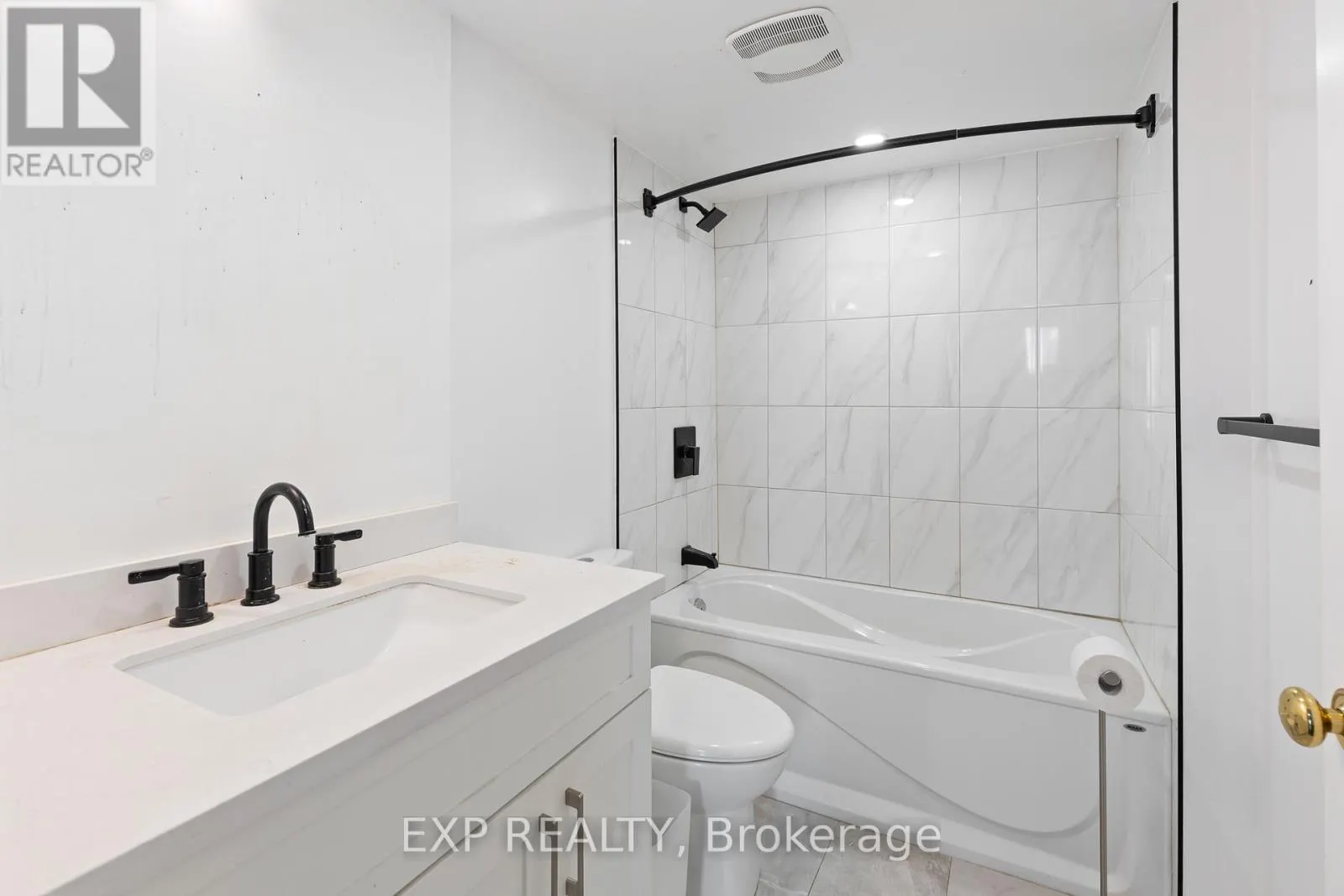 707 - 25 FAIRVIEW ROAD W