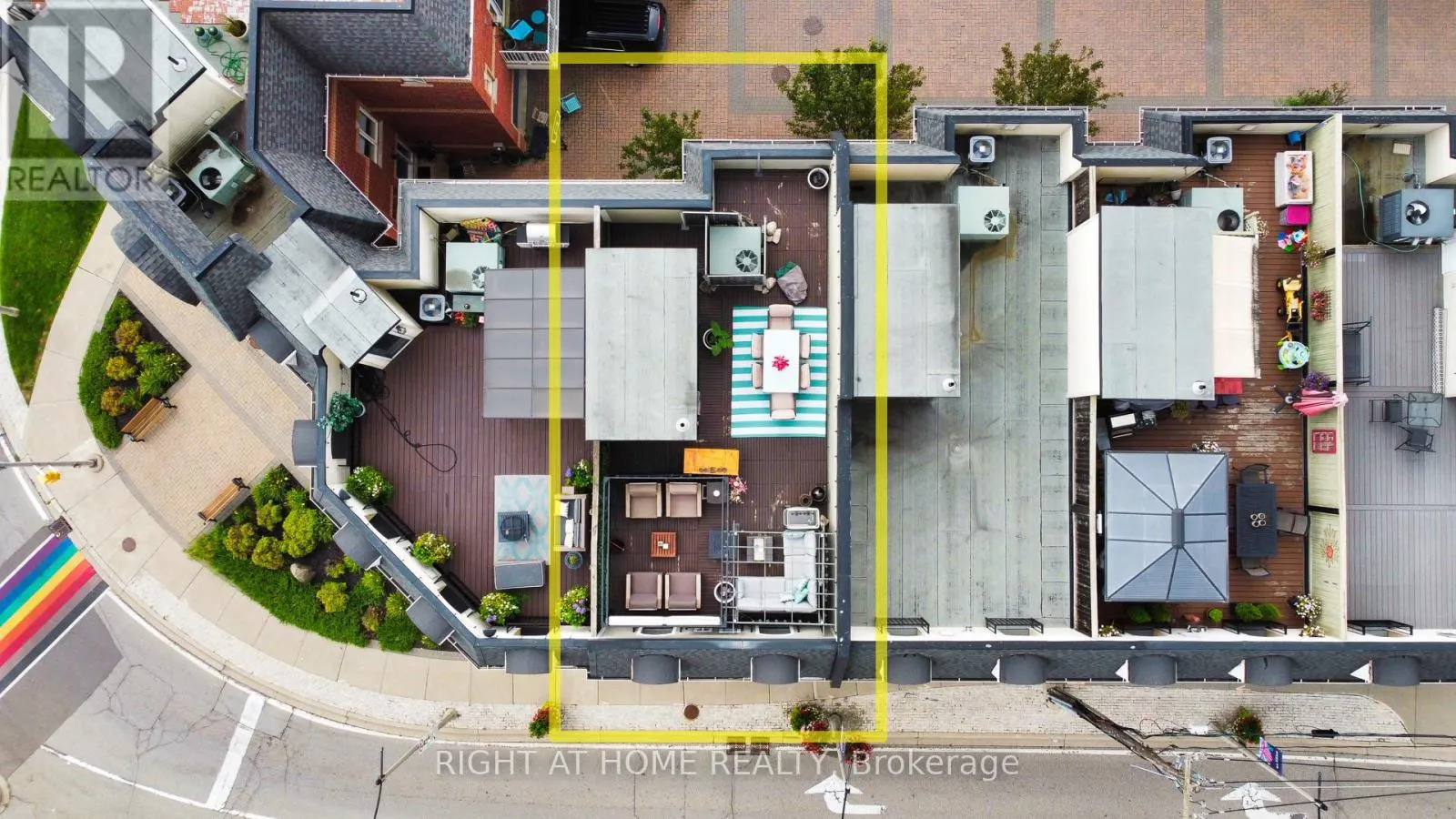 10 - 120 BRONTE ROAD