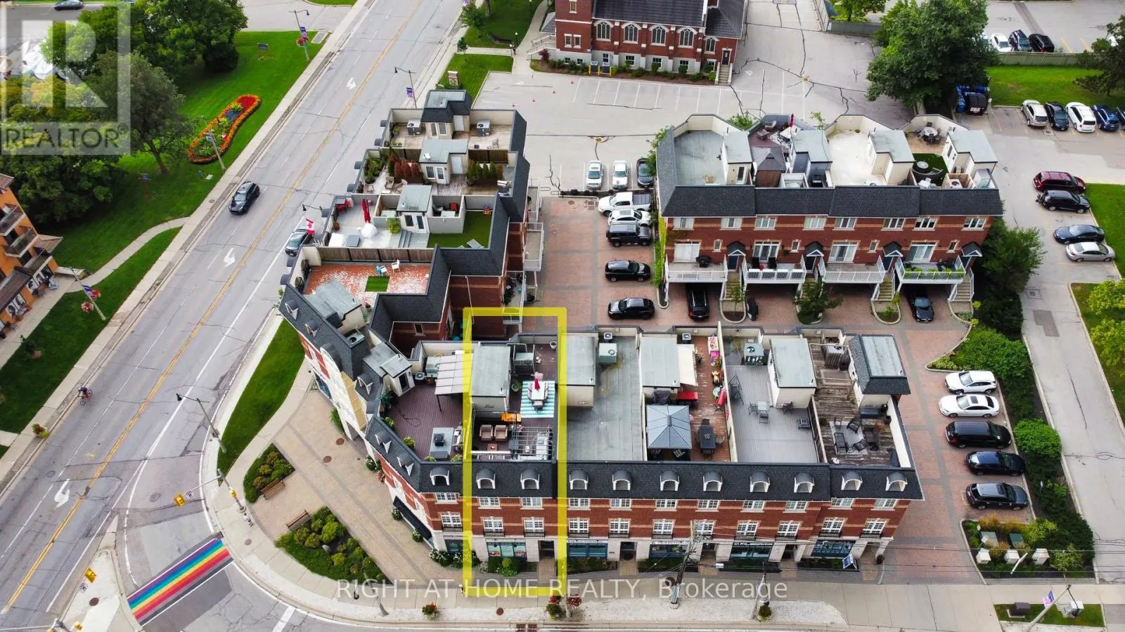 10 - 120 BRONTE ROAD