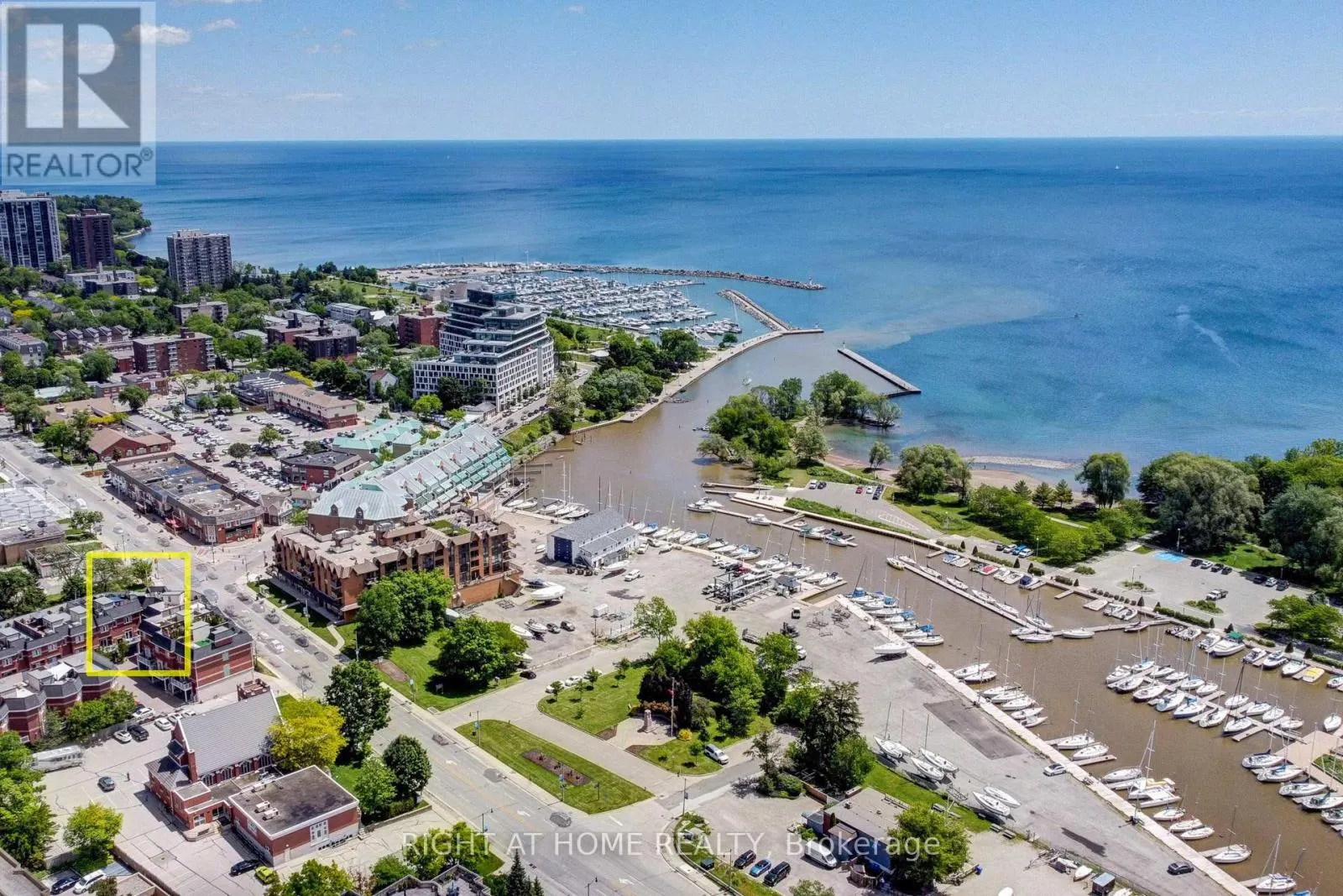 10 - 120 BRONTE ROAD