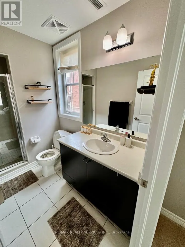 2339 SAWGRASS DRIVE