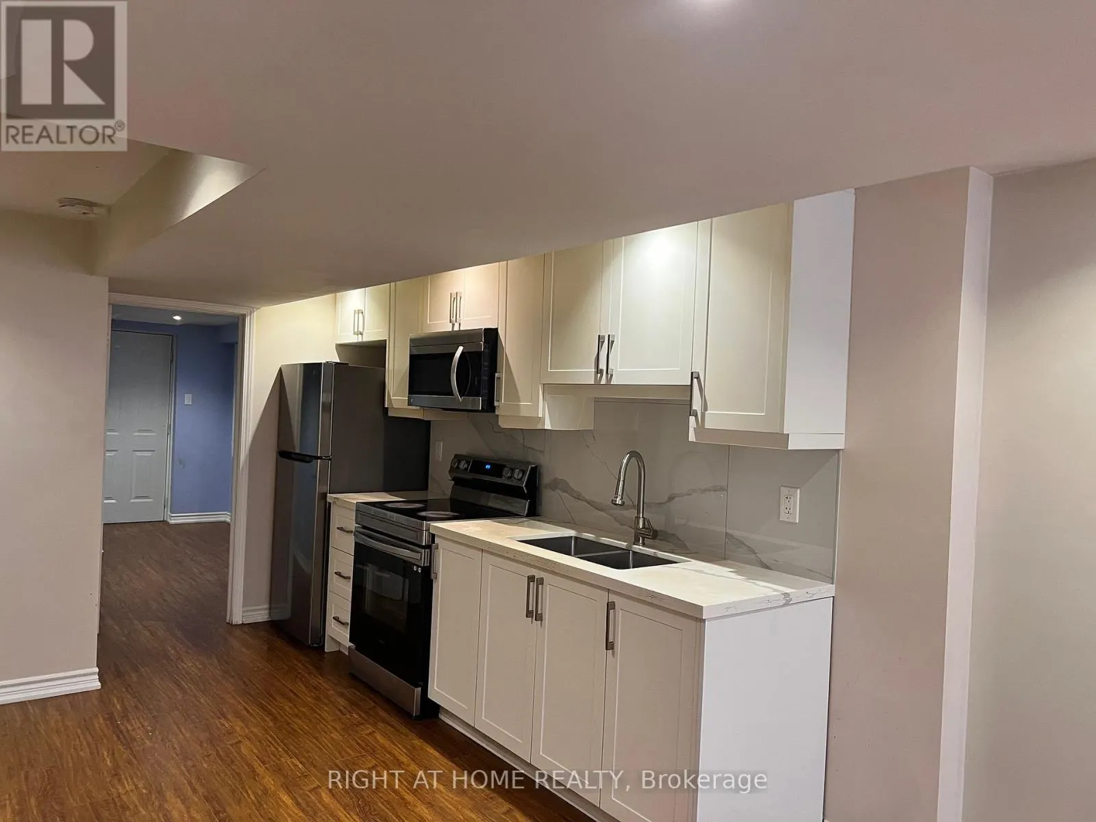3914 STARDUST DRIVE