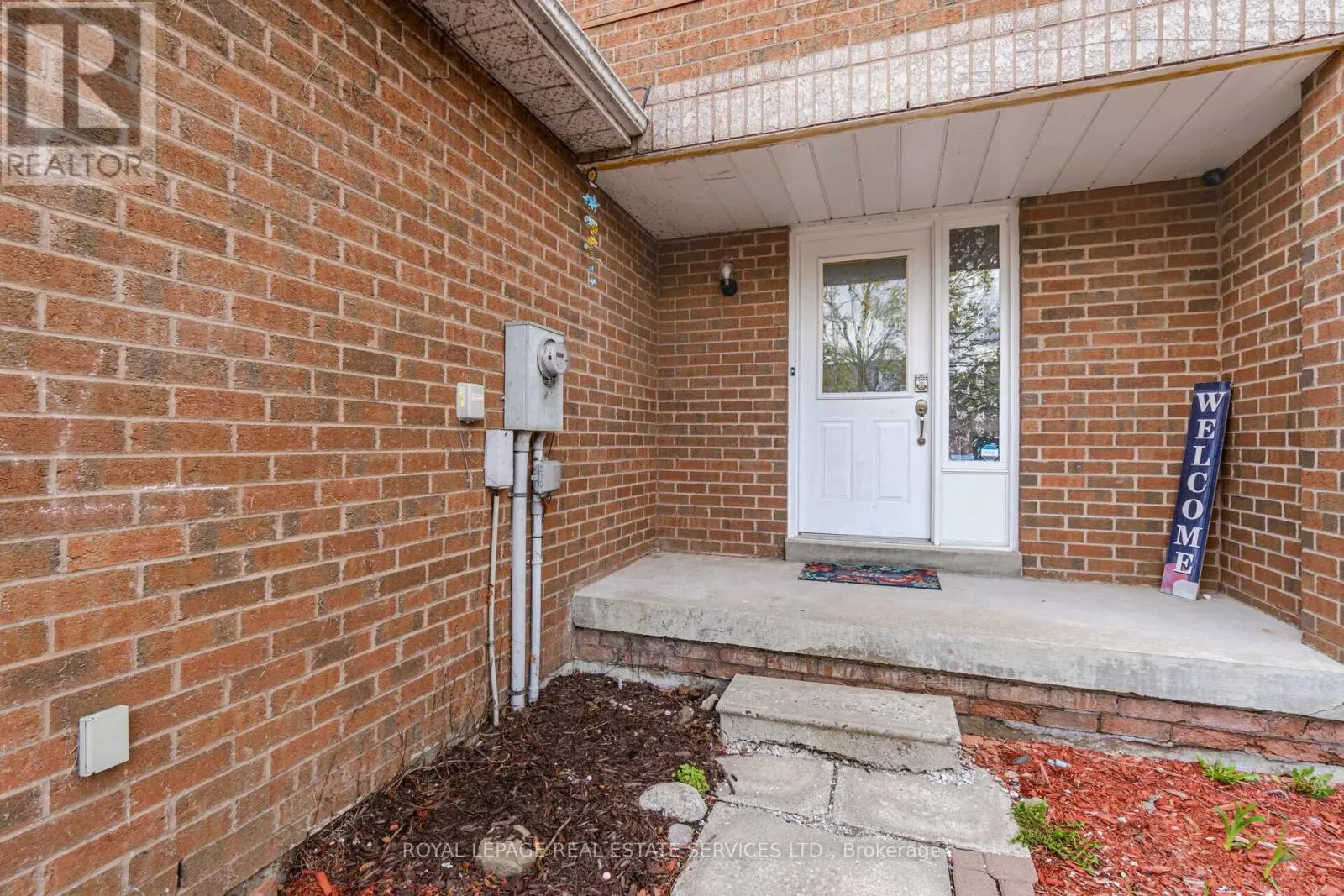 10 MULLIS CRESCENT