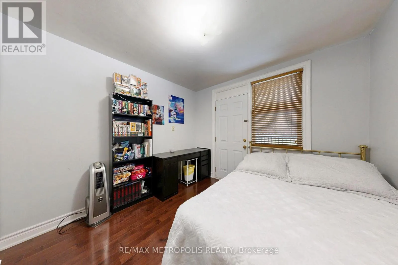 49 MAGELLAN DRIVE