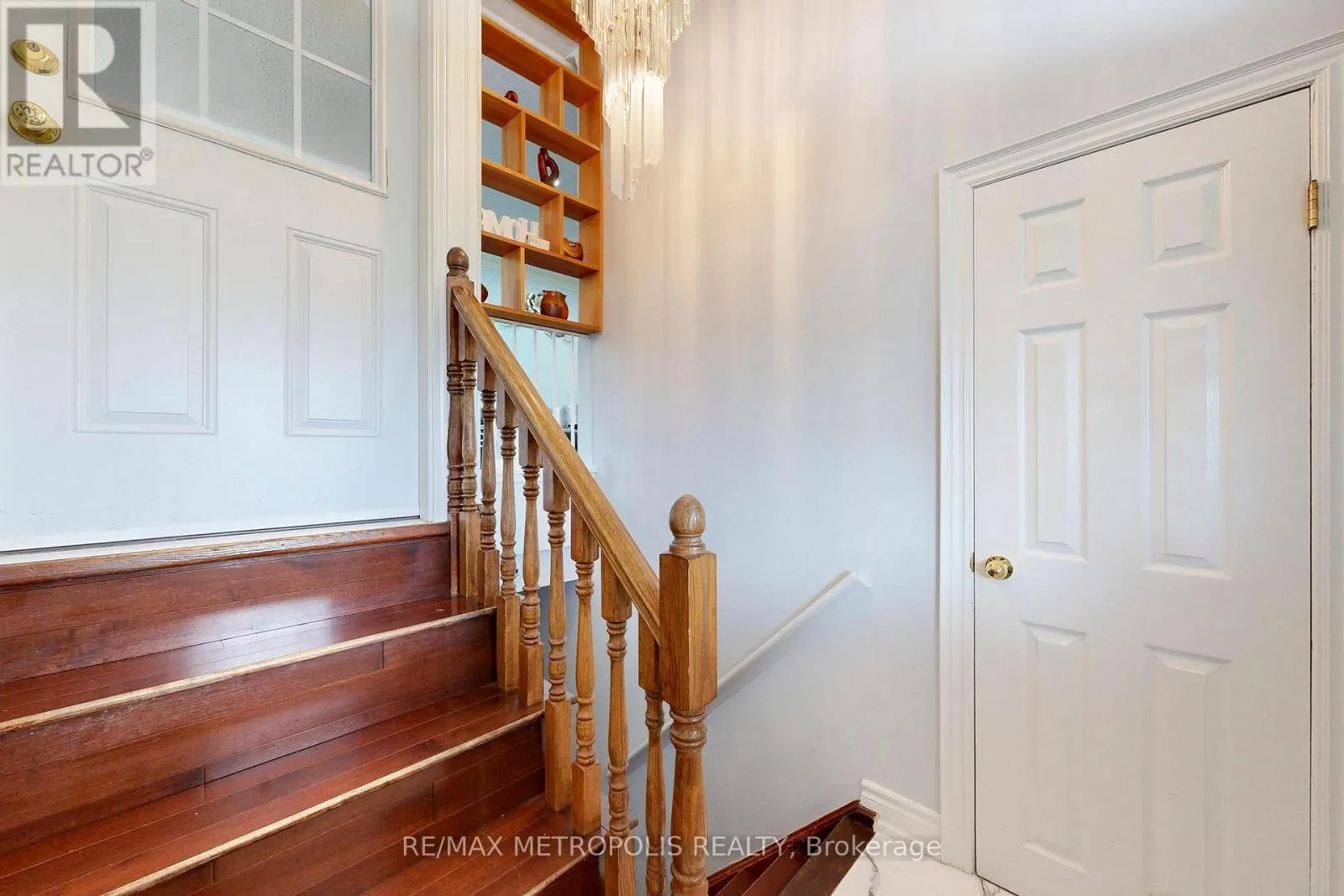 49 MAGELLAN DRIVE