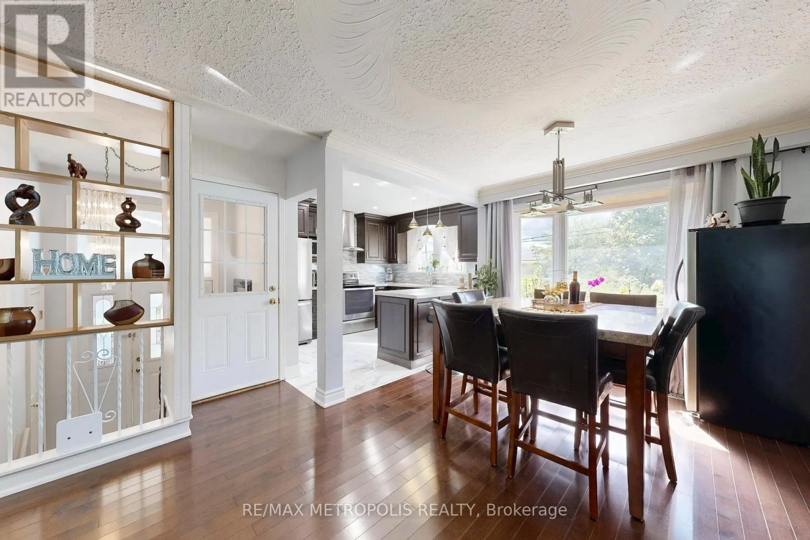 49 MAGELLAN DRIVE