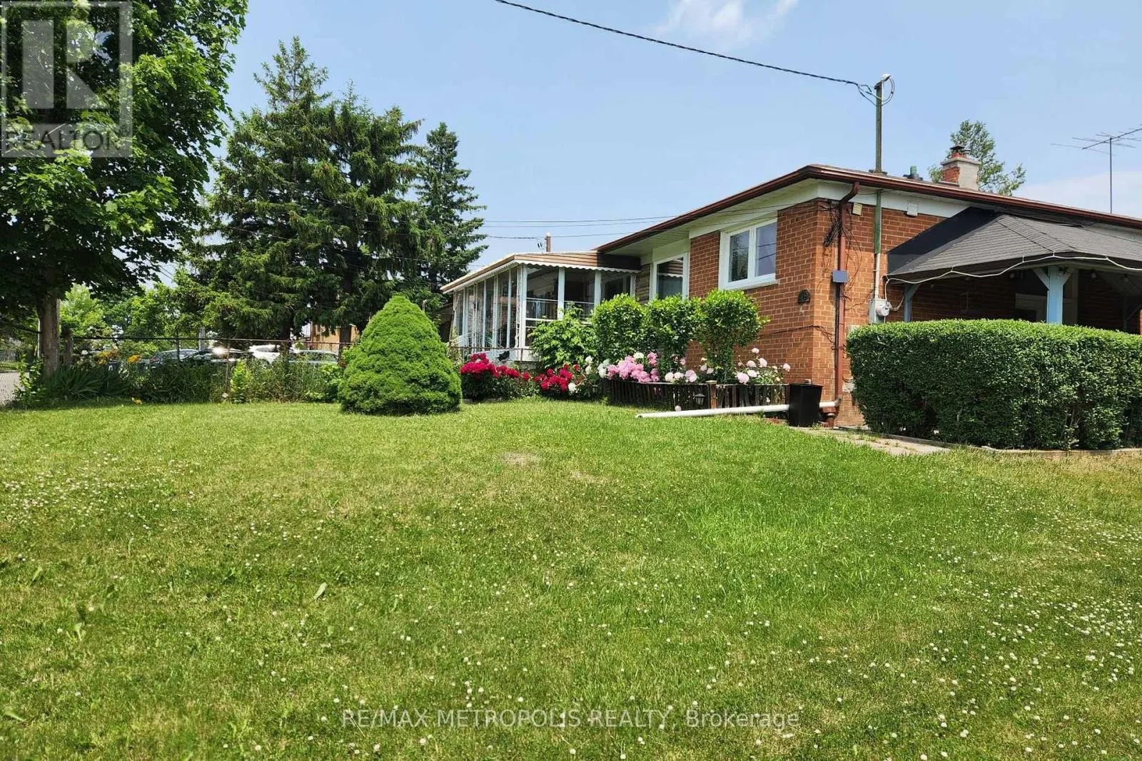 49 MAGELLAN DRIVE