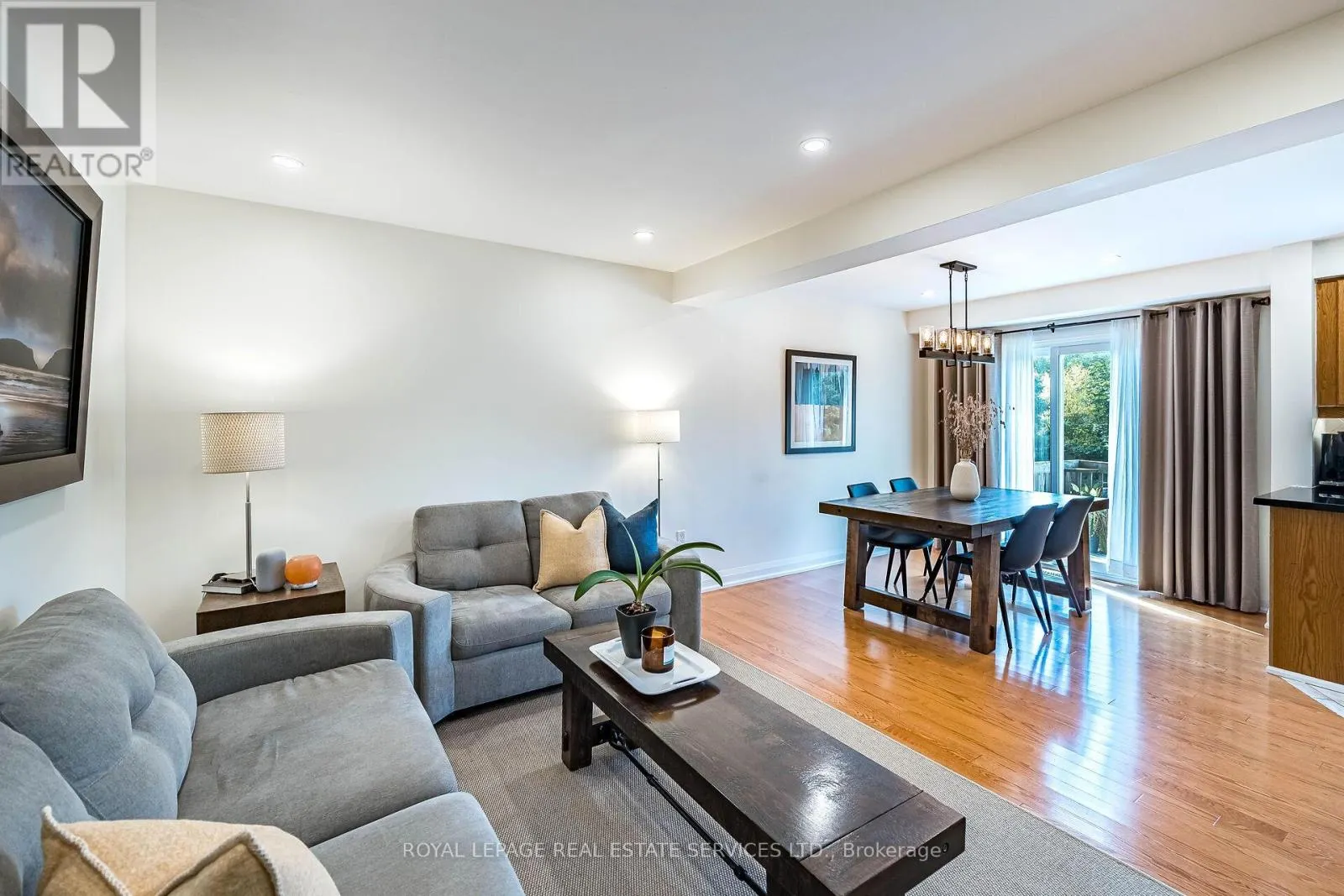 69 - 1588 SOUTH PARADE COURT