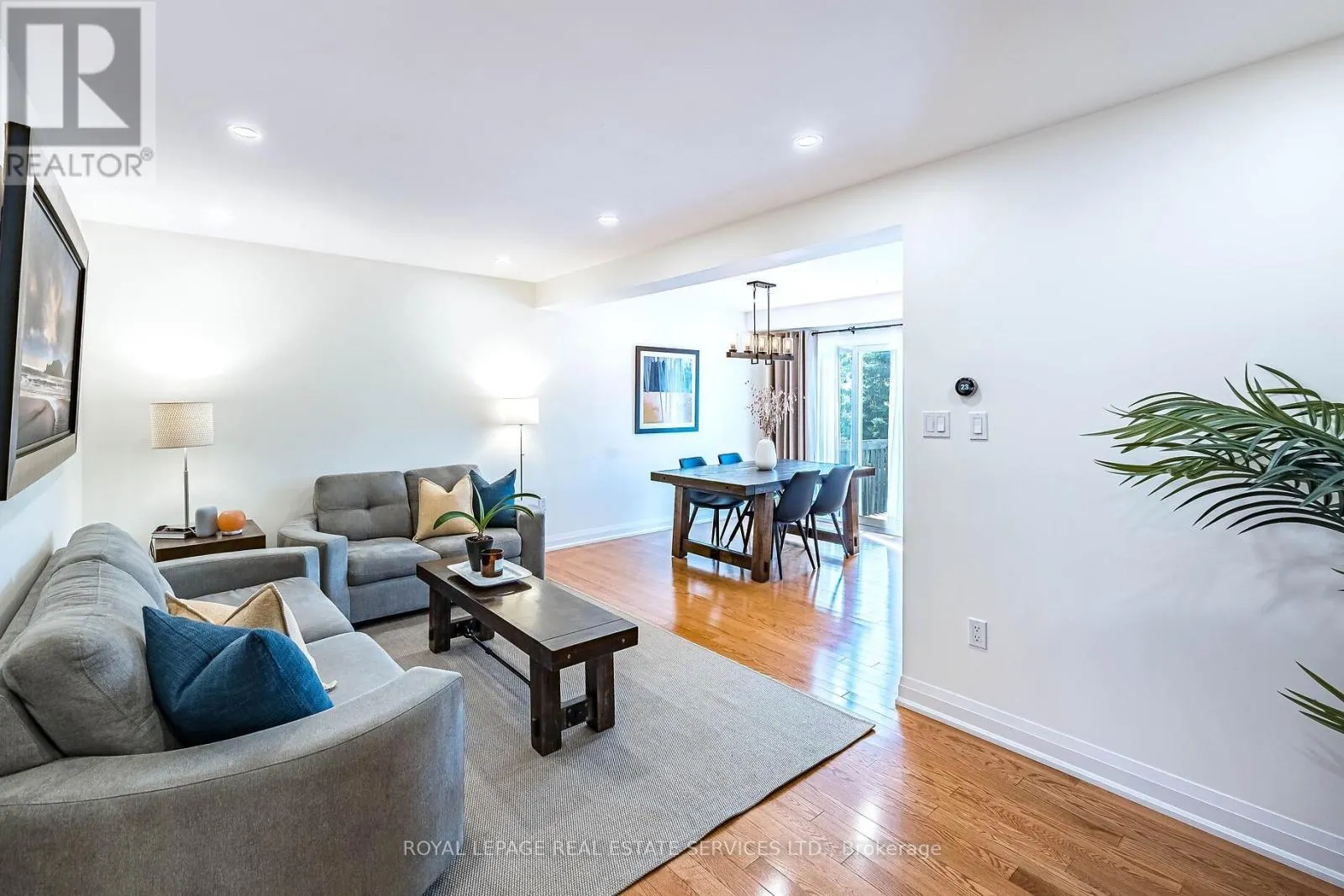 69 - 1588 SOUTH PARADE COURT