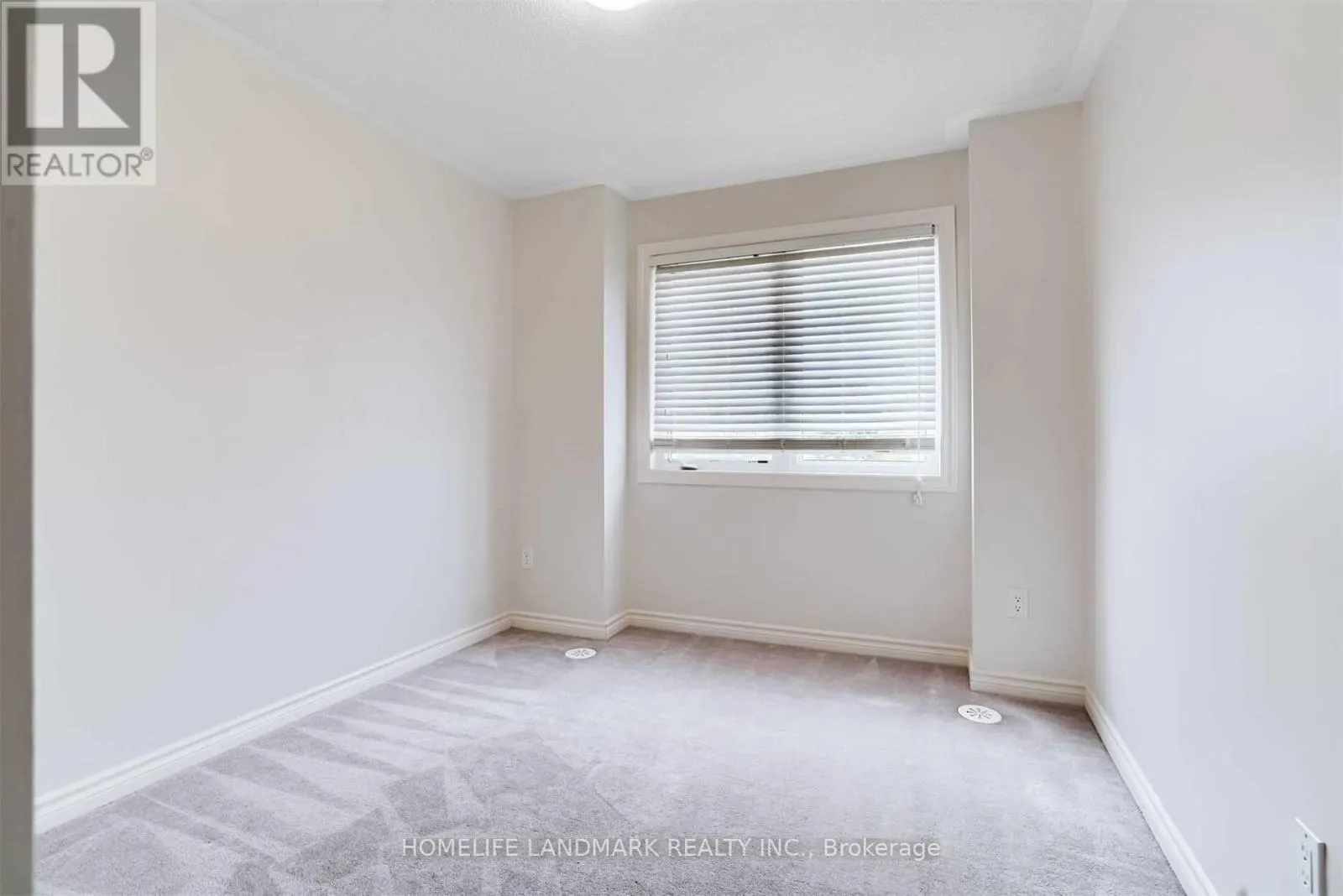 8-04 - 2420 BARONWOOD DRIVE