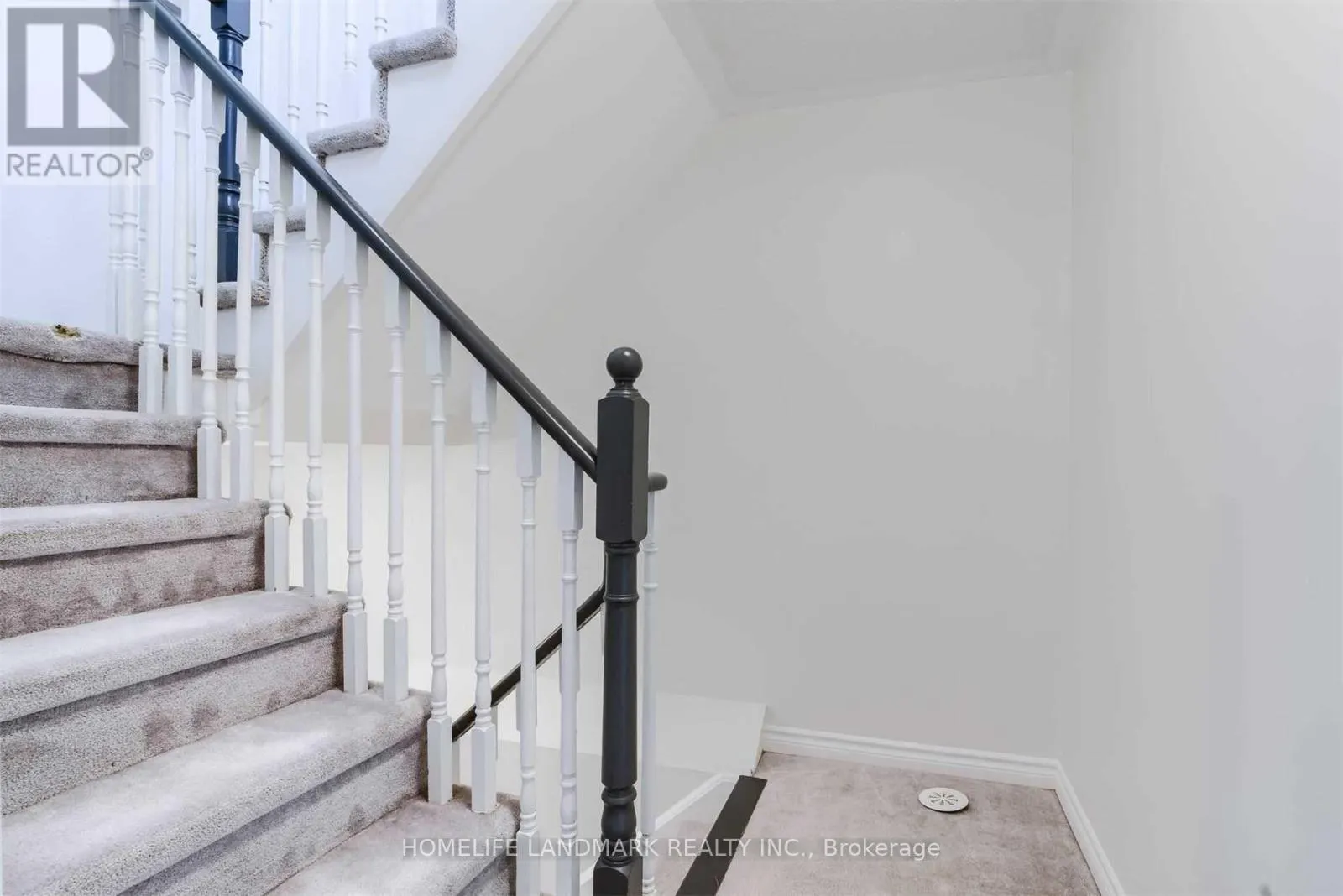 8-04 - 2420 BARONWOOD DRIVE