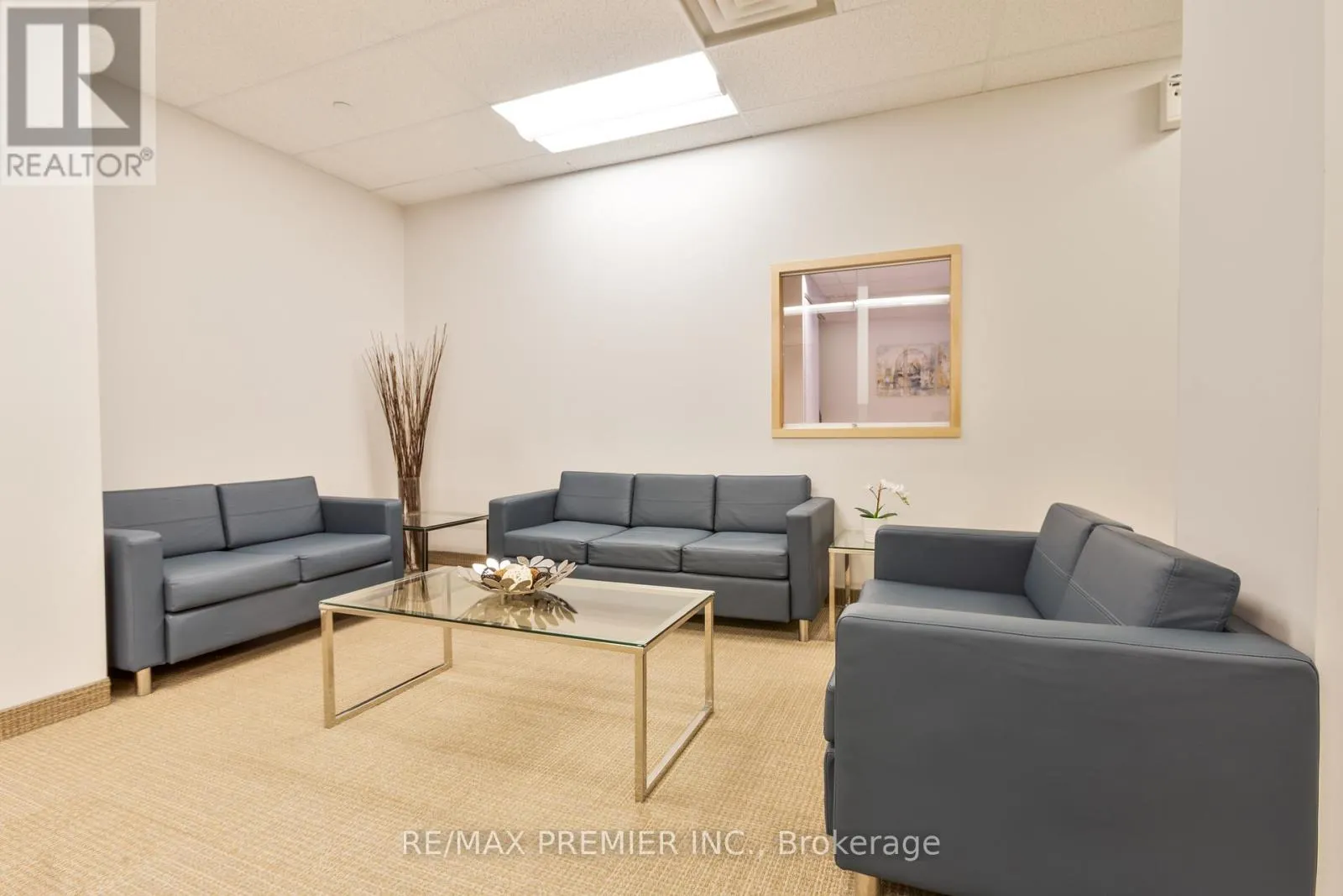 301-F - 231 OAK PARK BOULEVARD