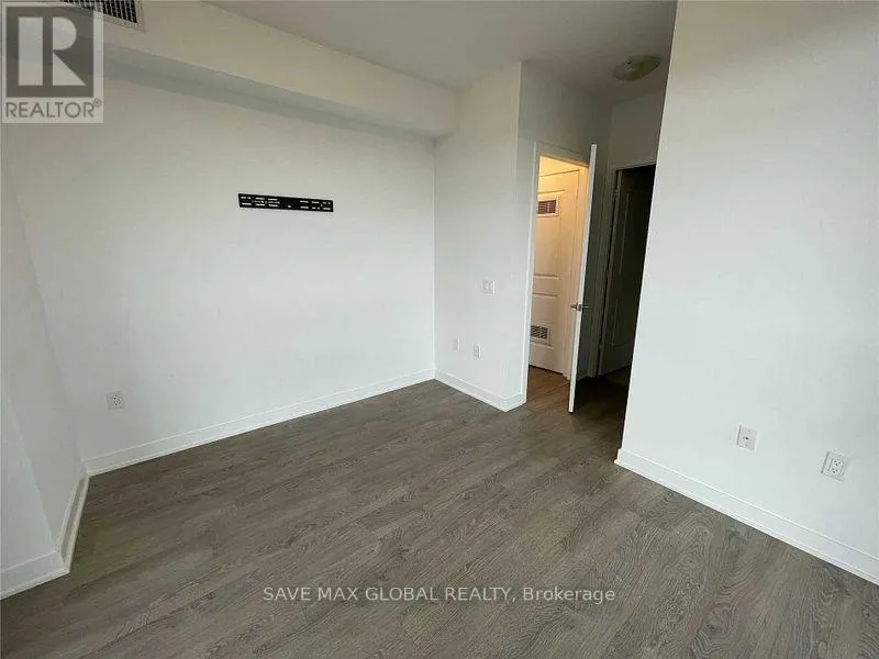 809 - 4699 GLEN ERIN DRIVE