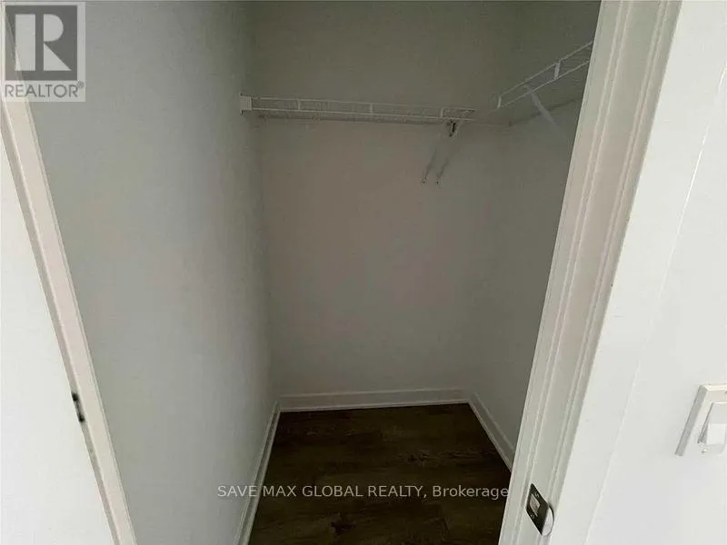 809 - 4699 GLEN ERIN DRIVE