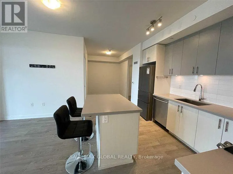 809 - 4699 GLEN ERIN DRIVE