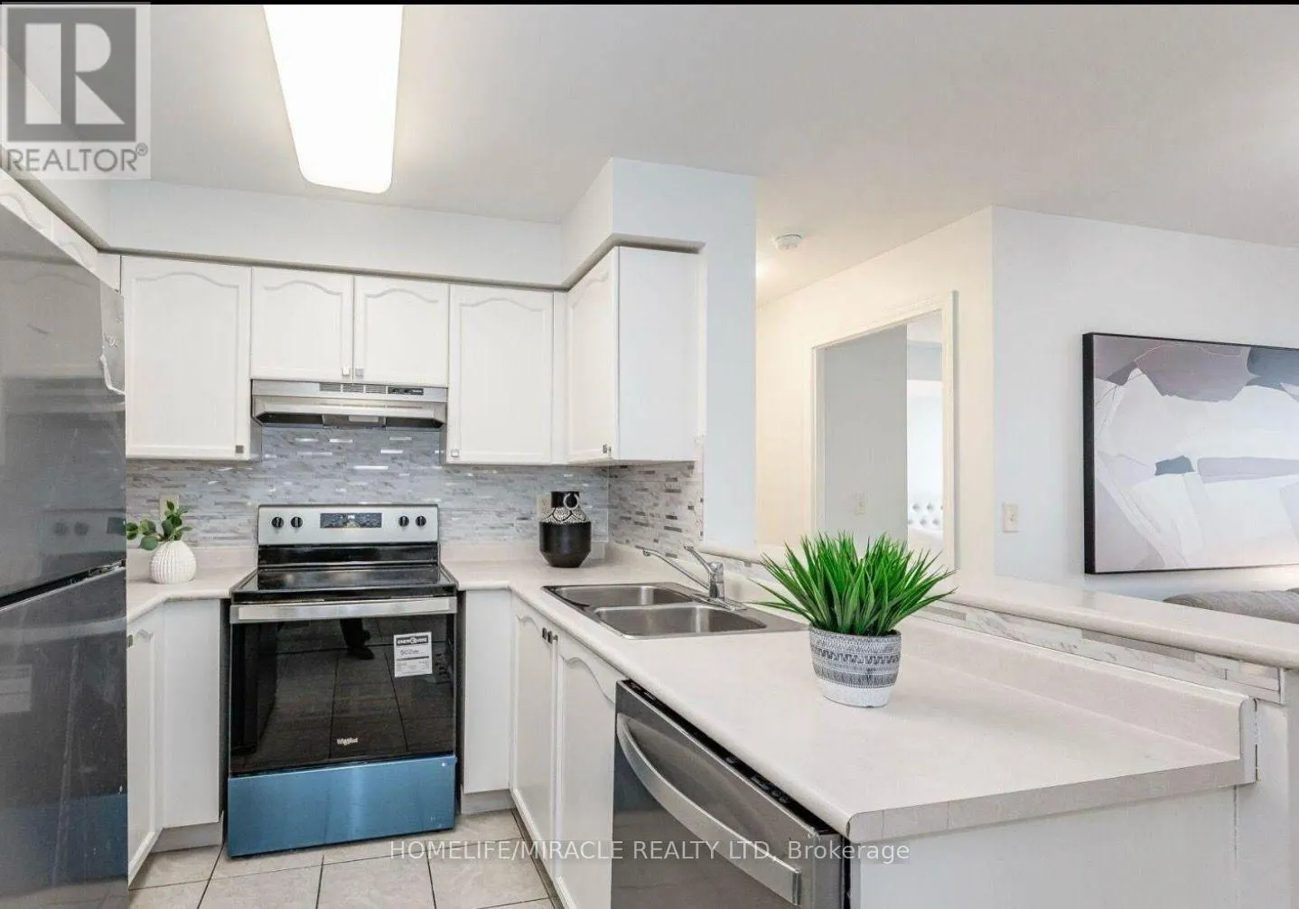 1208 - 2565 ERIN CENTRE BOULEVARD