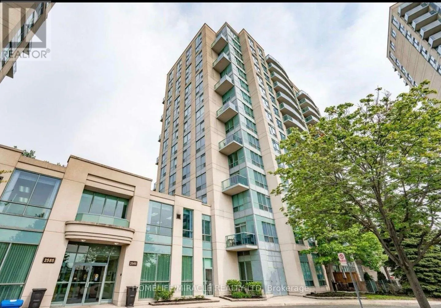1208 - 2565 ERIN CENTRE BOULEVARD