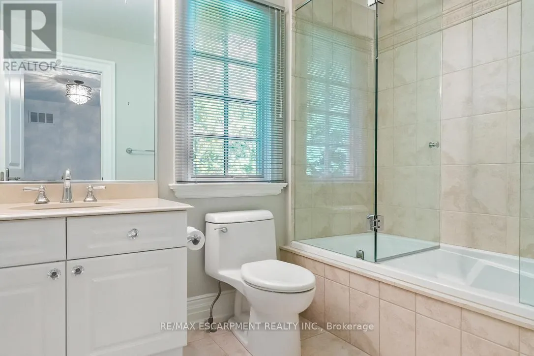 1229 MINAKI ROAD