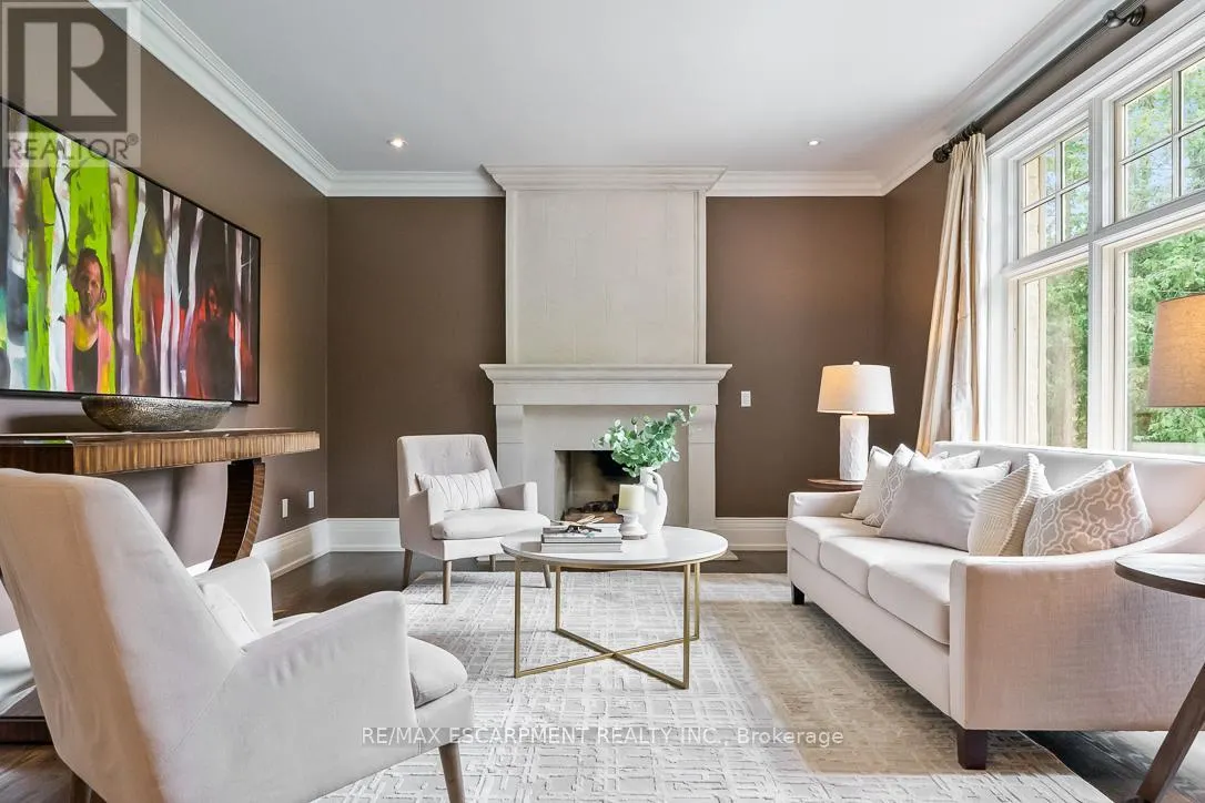 1229 MINAKI ROAD