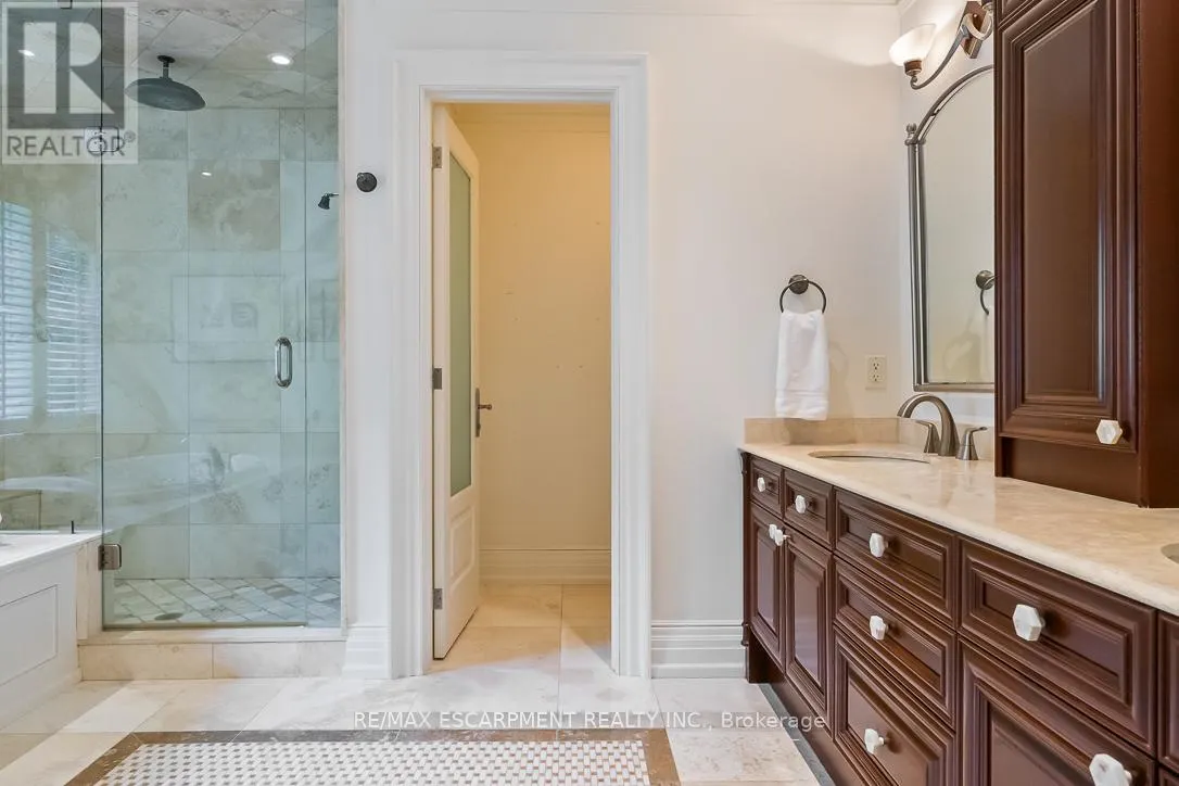 1229 MINAKI ROAD