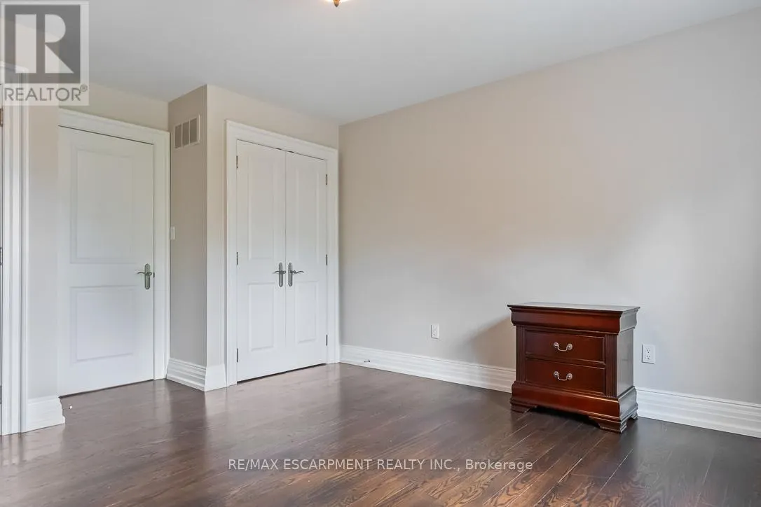 1229 MINAKI ROAD