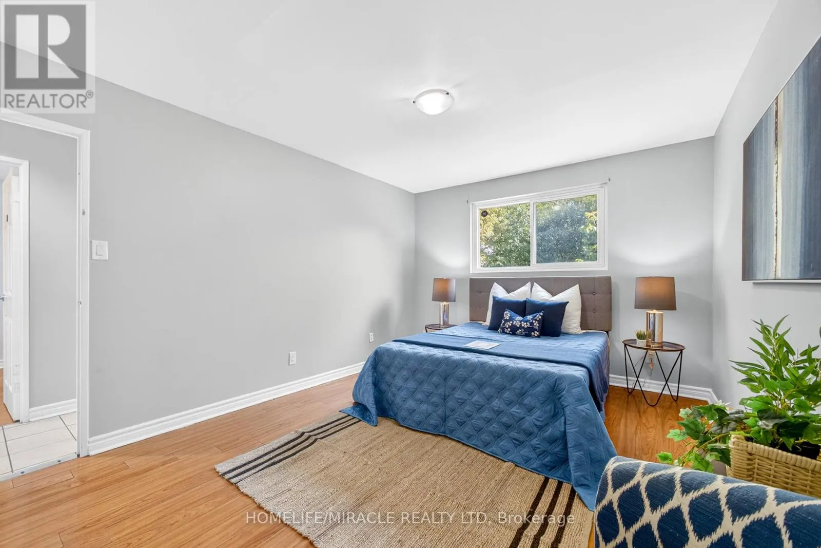 95 GREENBRIAR ROAD