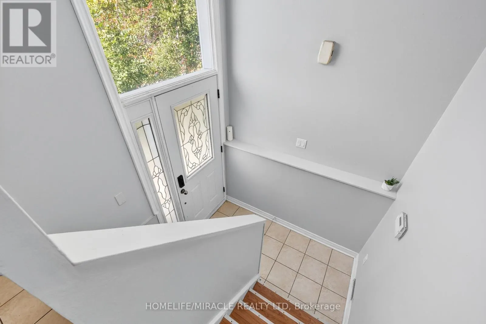 95 GREENBRIAR ROAD