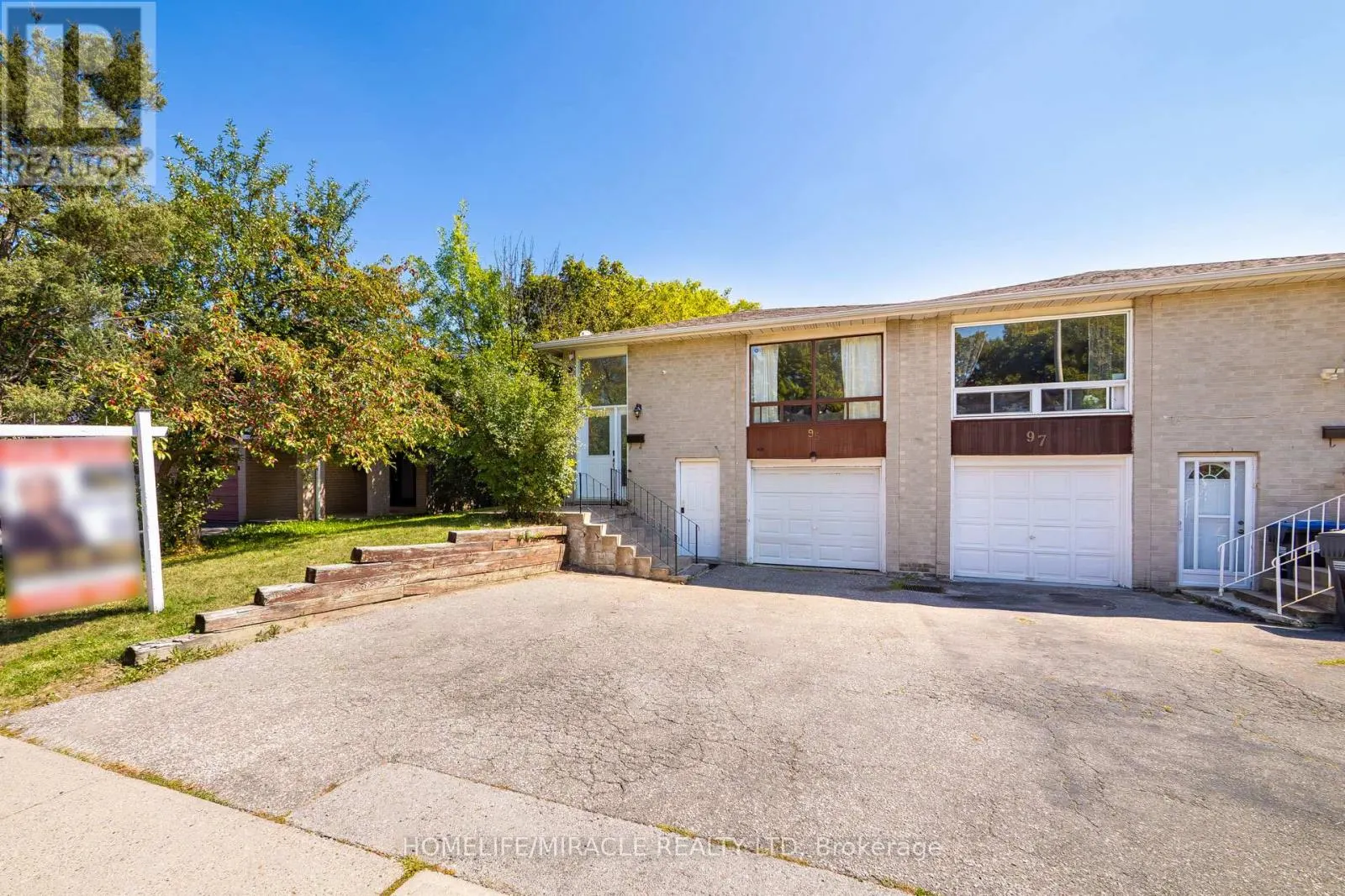 95 GREENBRIAR ROAD