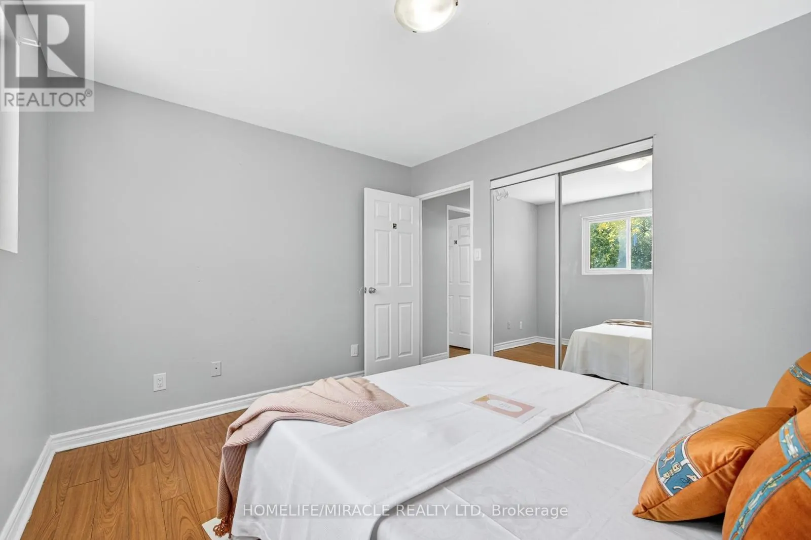 95 GREENBRIAR ROAD