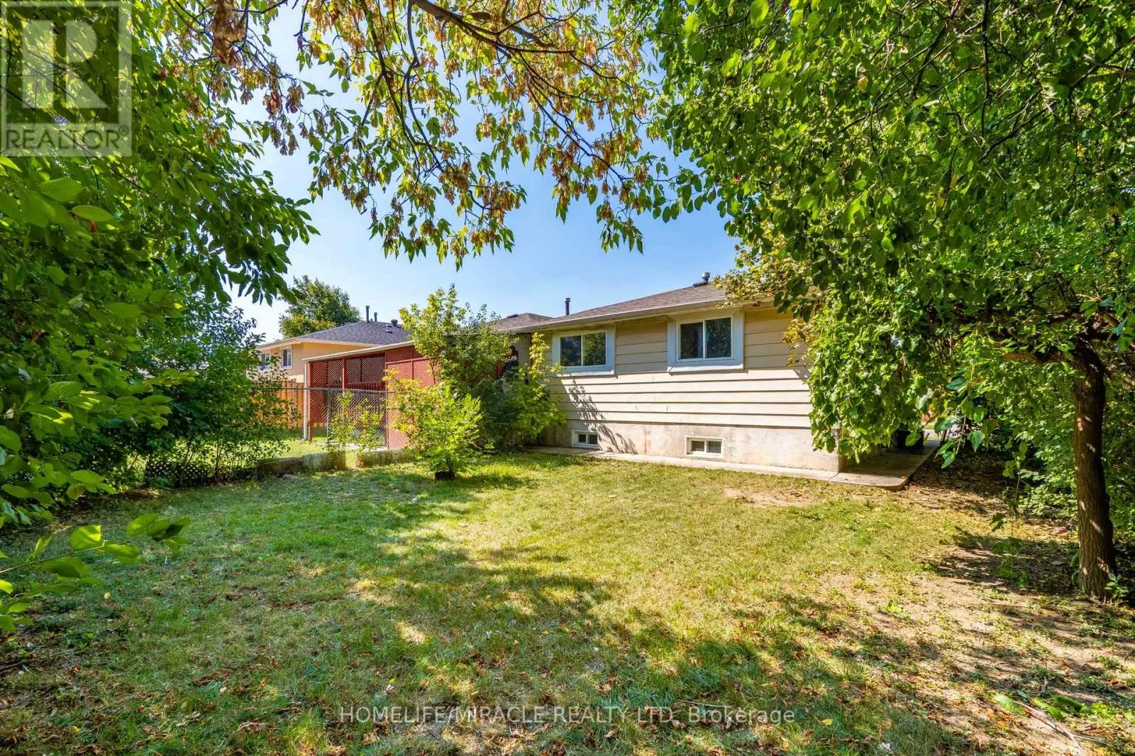 95 GREENBRIAR ROAD
