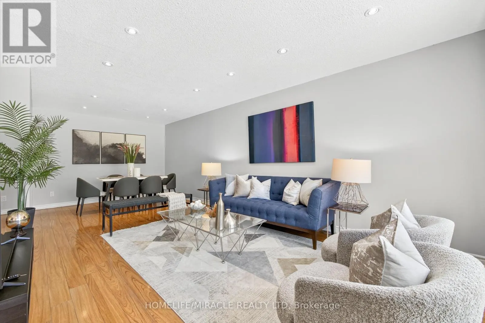 95 GREENBRIAR ROAD