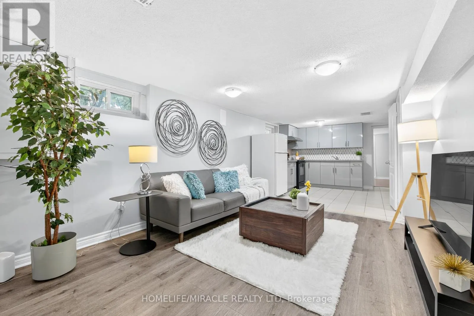 95 GREENBRIAR ROAD
