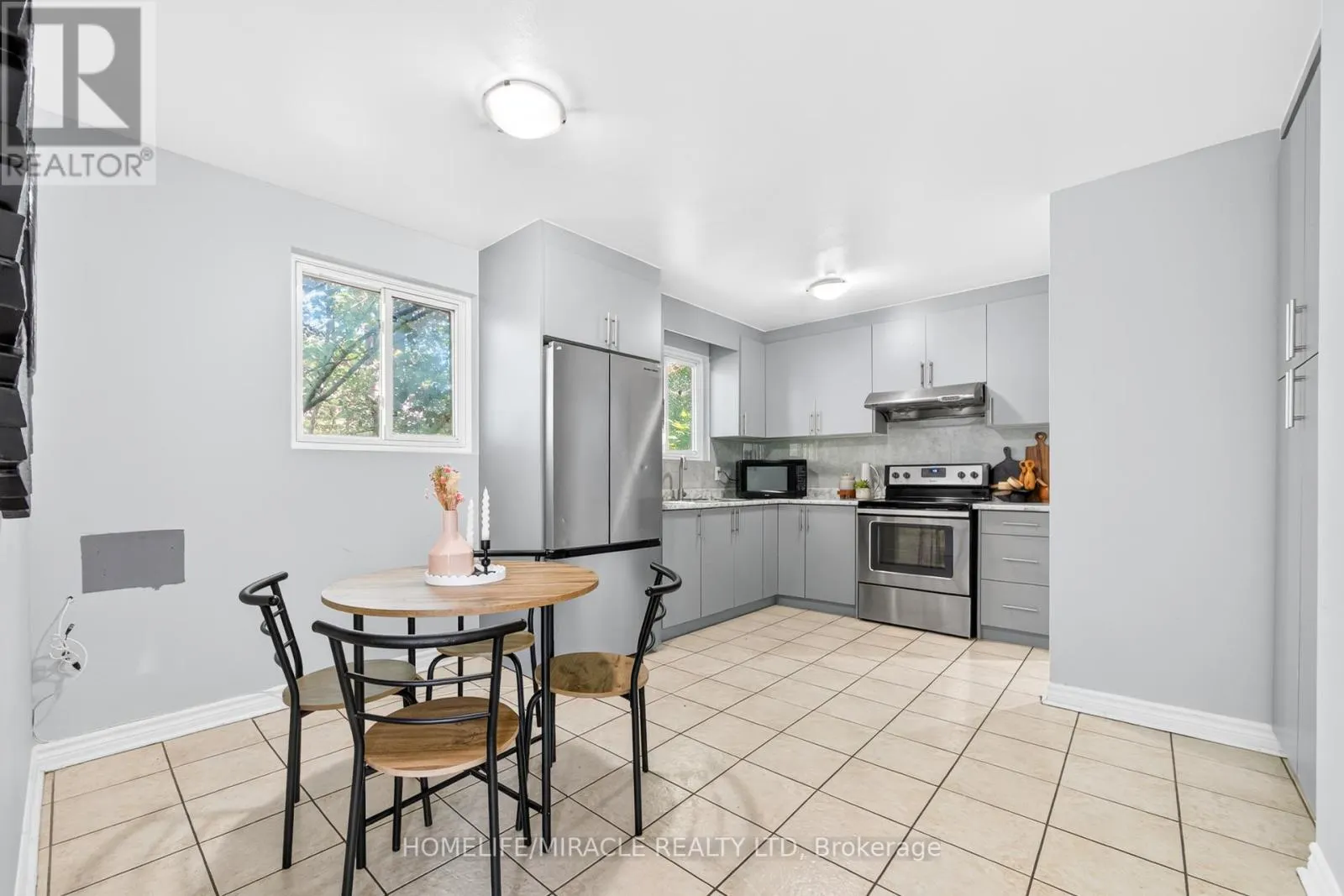 95 GREENBRIAR ROAD