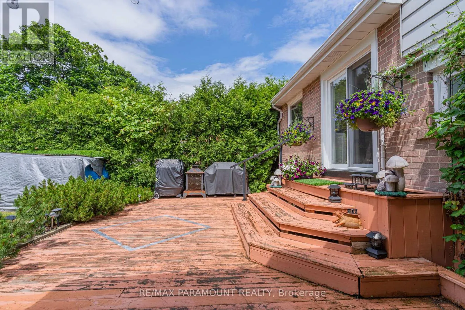 43 BROMLEY CRESCENT