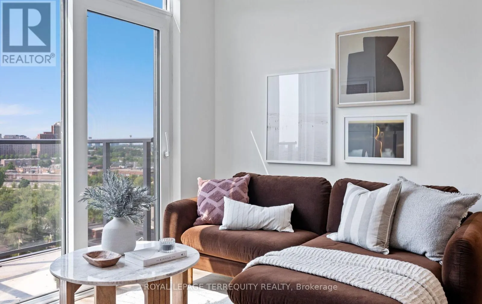 1103 - 1808 ST CLAIR AVENUE W