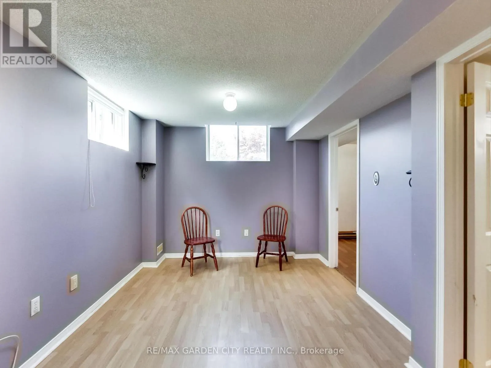 15 CARABRAM COURT