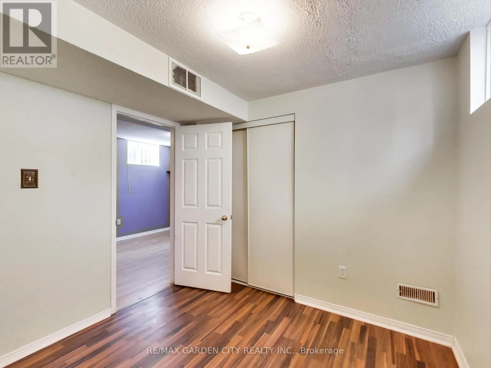15 CARABRAM COURT