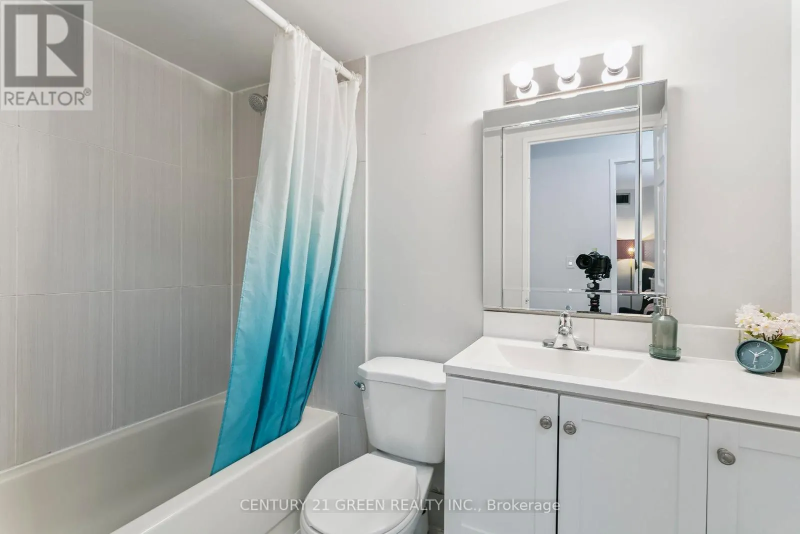 1205 - 325 WEBB DRIVE