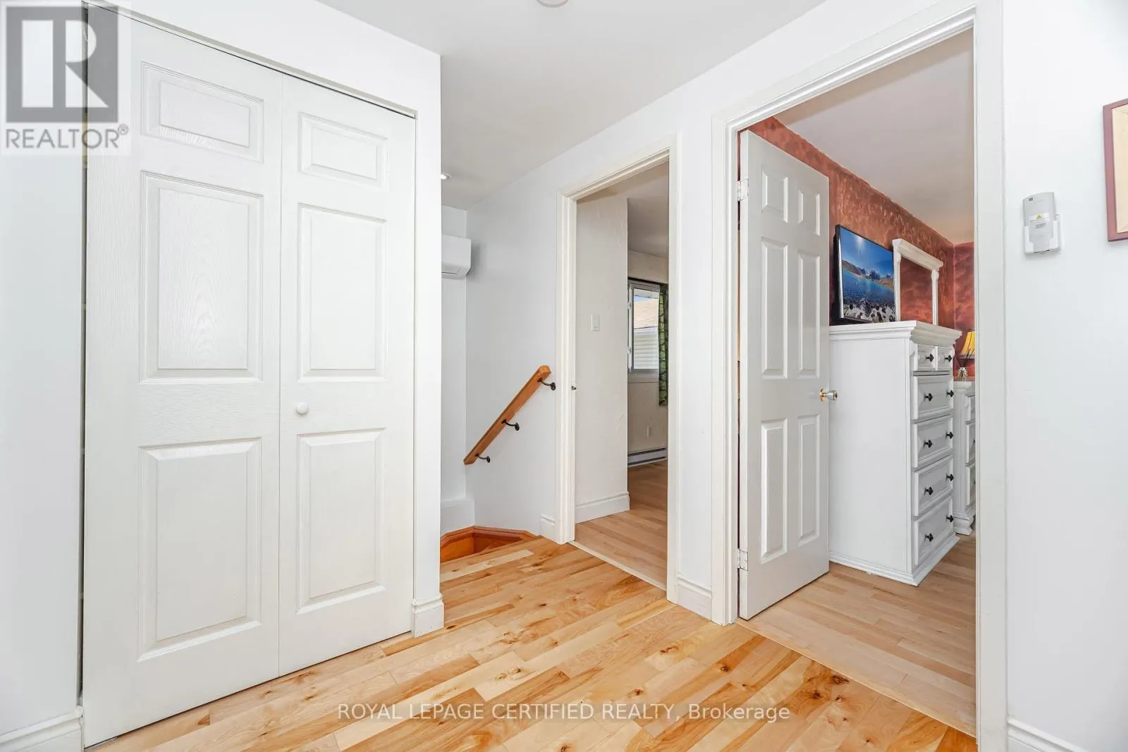 13 HILLDOWNTREE TRAIL