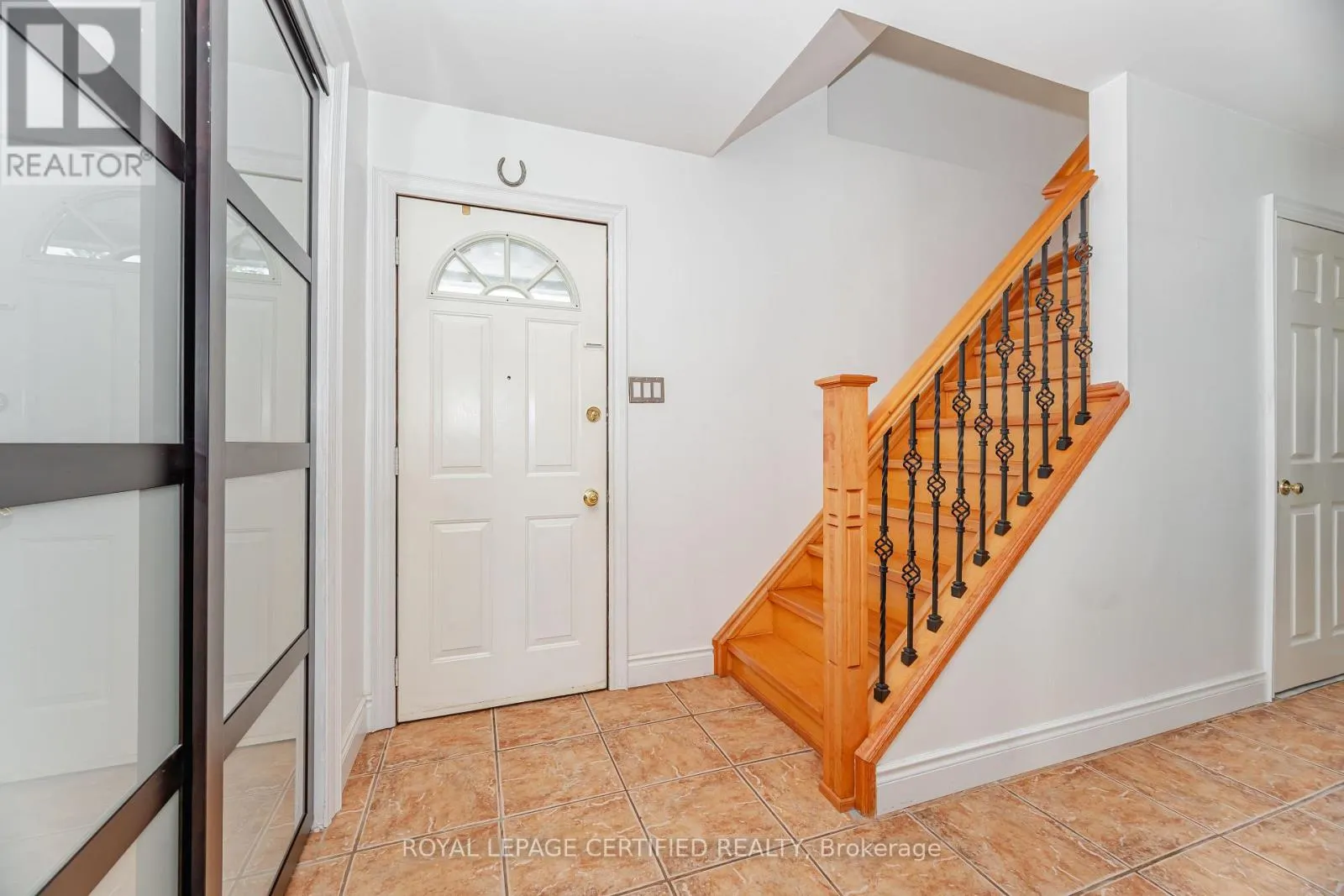 13 HILLDOWNTREE TRAIL