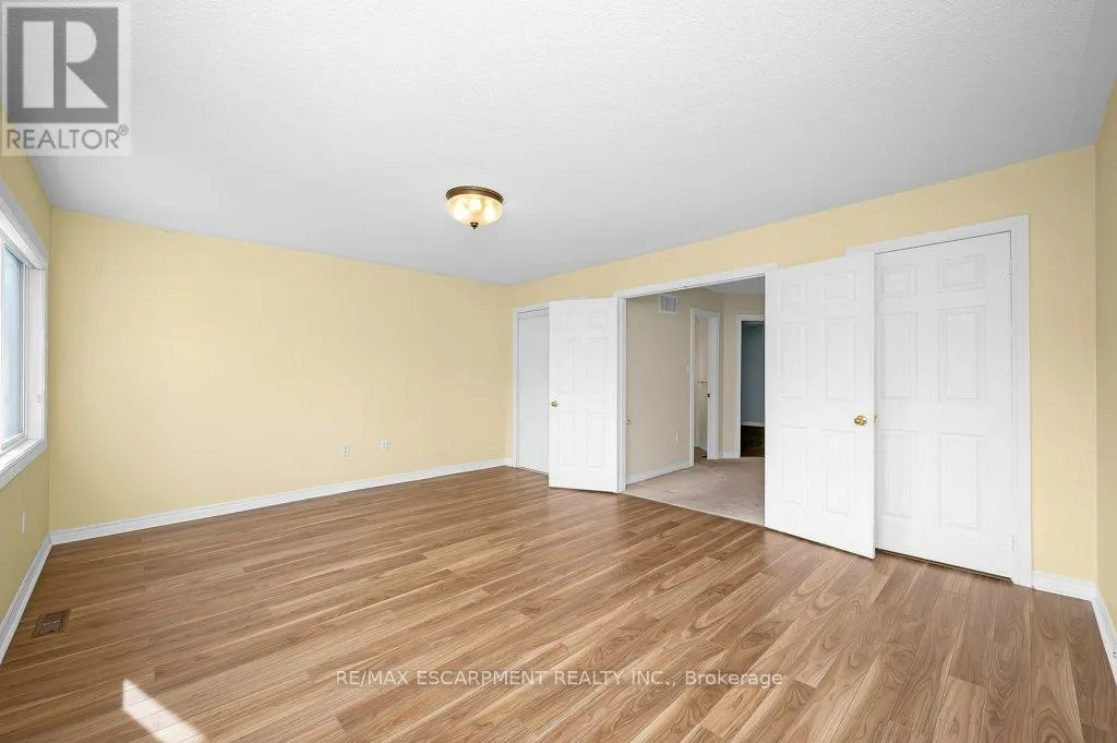 43 DOMINION GARDENS DRIVE