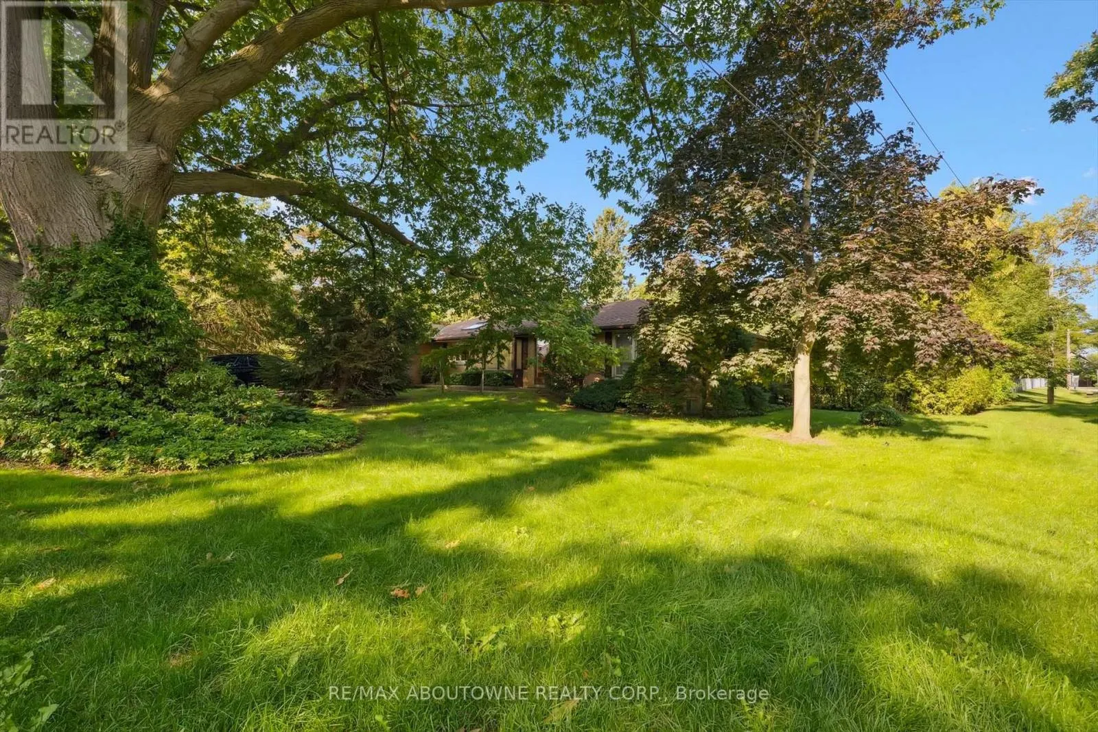 1095 LINBROOK ROAD