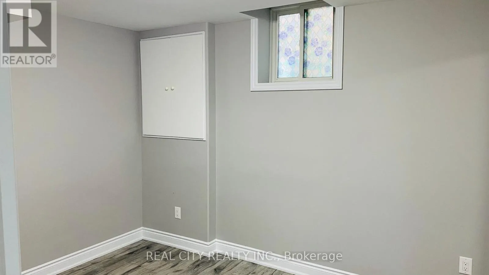 5953 CHORLEY BASEMENT PLACE