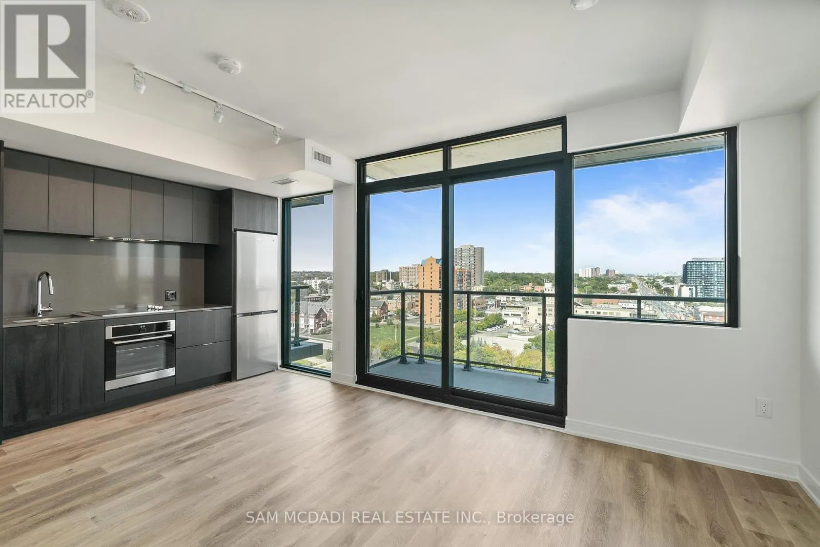 1103 - 3009 NOVAR ROAD