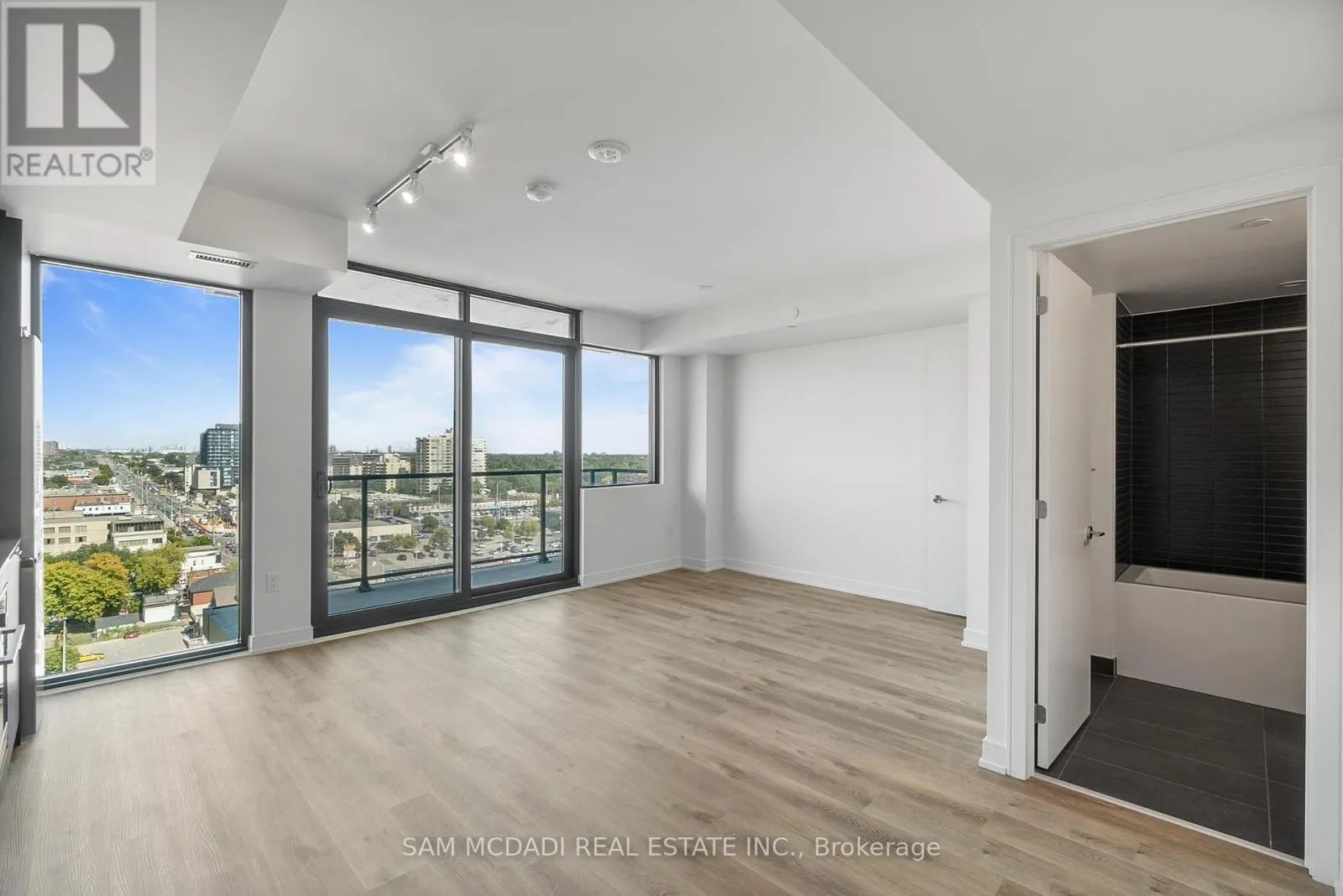 1103 - 3009 NOVAR ROAD