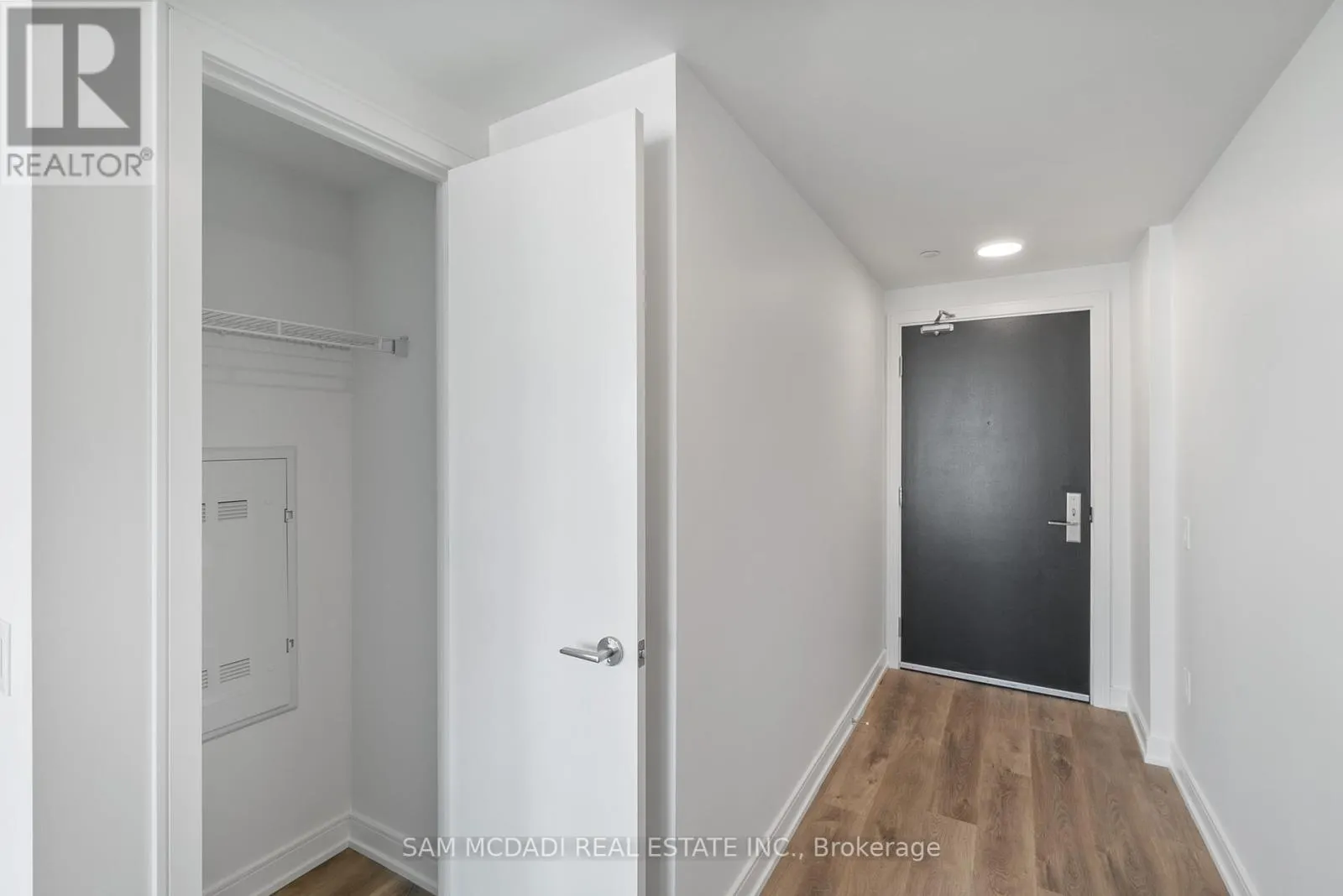 1103 - 3009 NOVAR ROAD